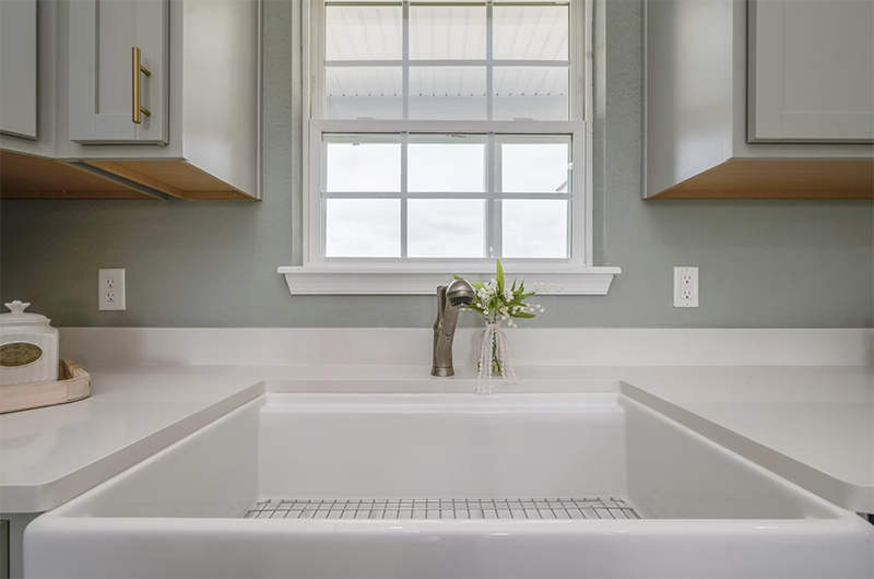 Carolina Gallery 10.png