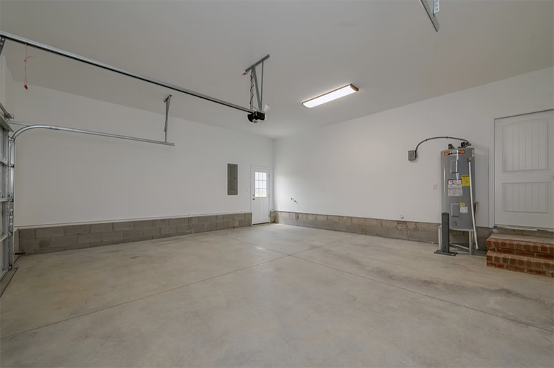 Carolina Gallery 30.png