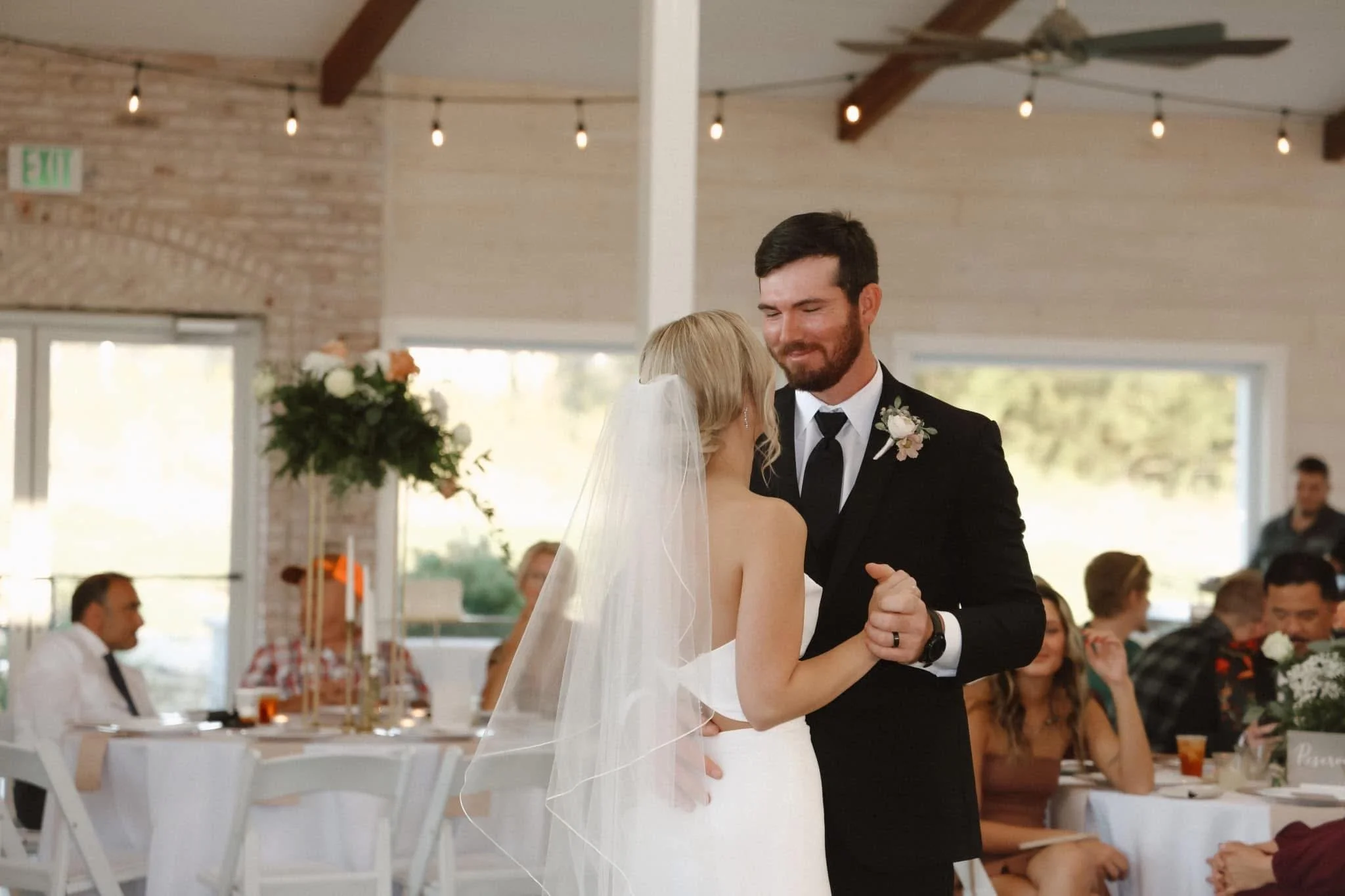 I’m Engaged… Now What?! Your First Steps to Planning a Wedding at Pebble Creek Farm near St. Louis, Missouri