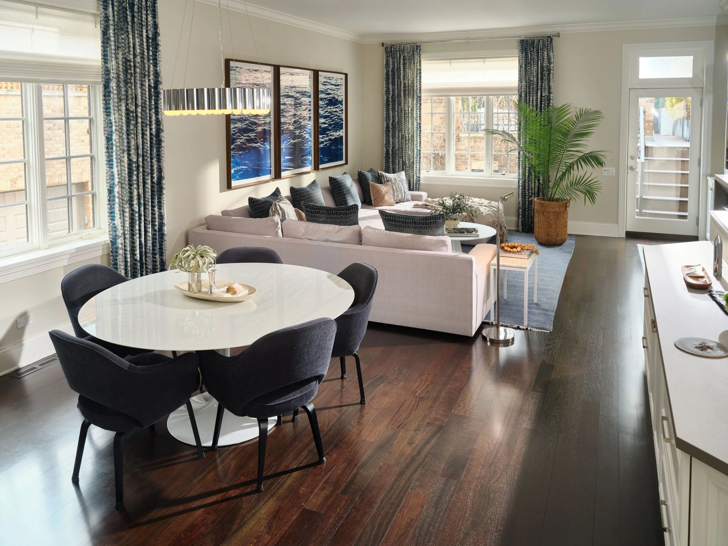 park-west-breakfast-table.jpg