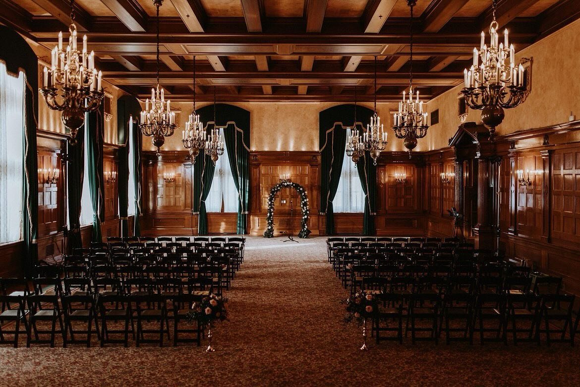 A lot of little details go into the wedding rentals you will need for your wedding day. Here is a list of potential rentals you may need for your ceremony space! 

- Chairs
- Signing Table
- Table Linen
- Welcome Sign
- Arch/Altar decor
- Microphone 