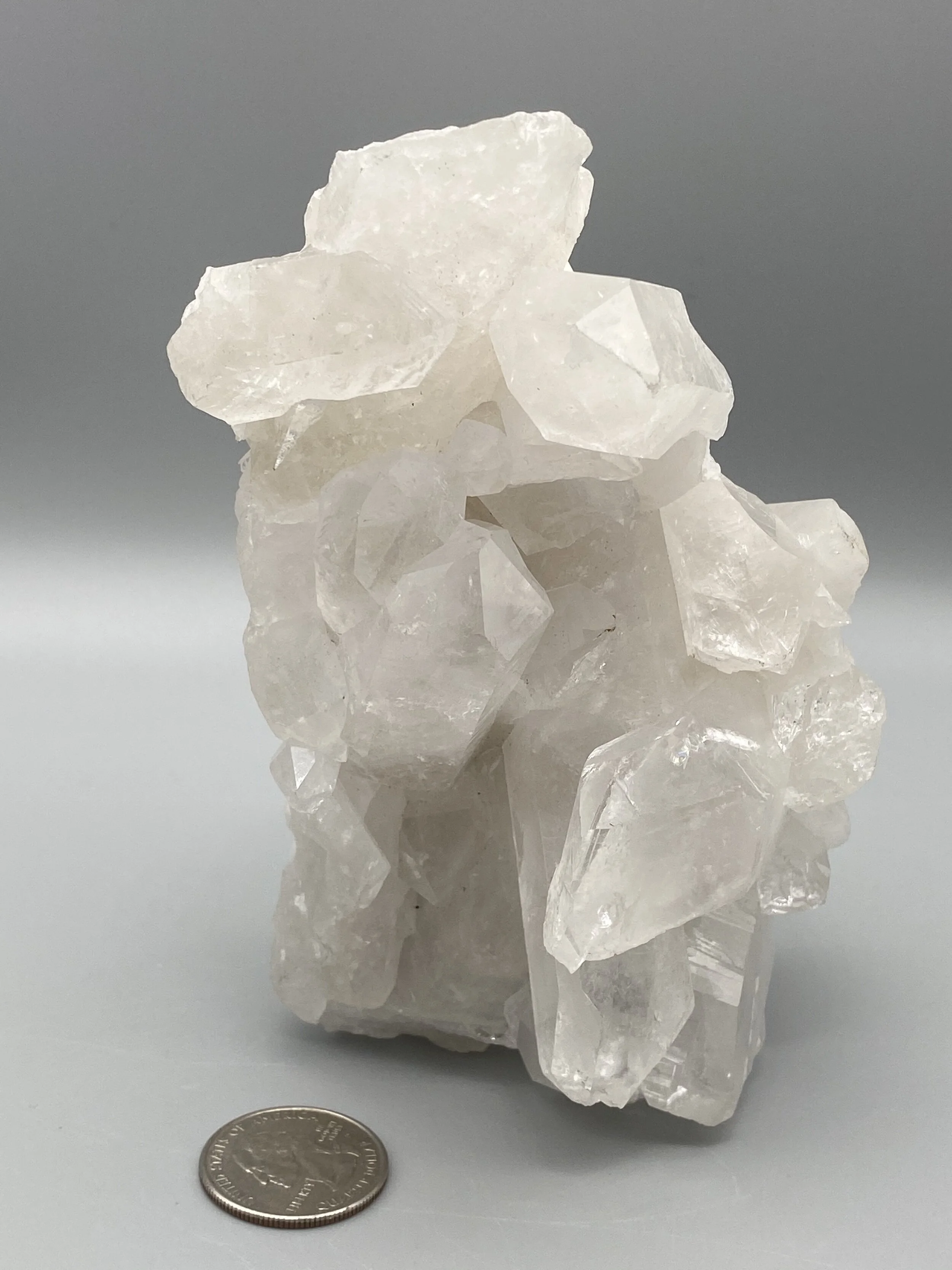 A-12009 Clear Quartz Cluster 820g_G.JPG