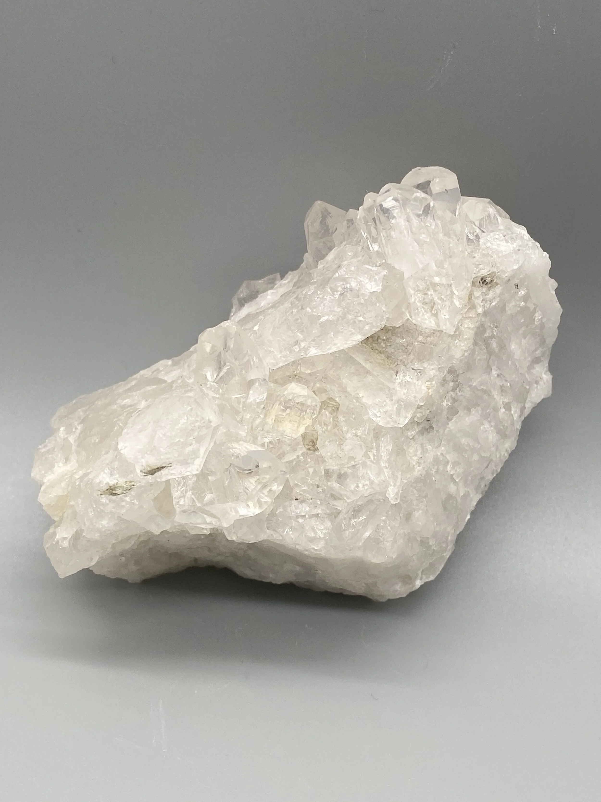 A-12008 Clear Quartz Cluster 160g_B.JPG