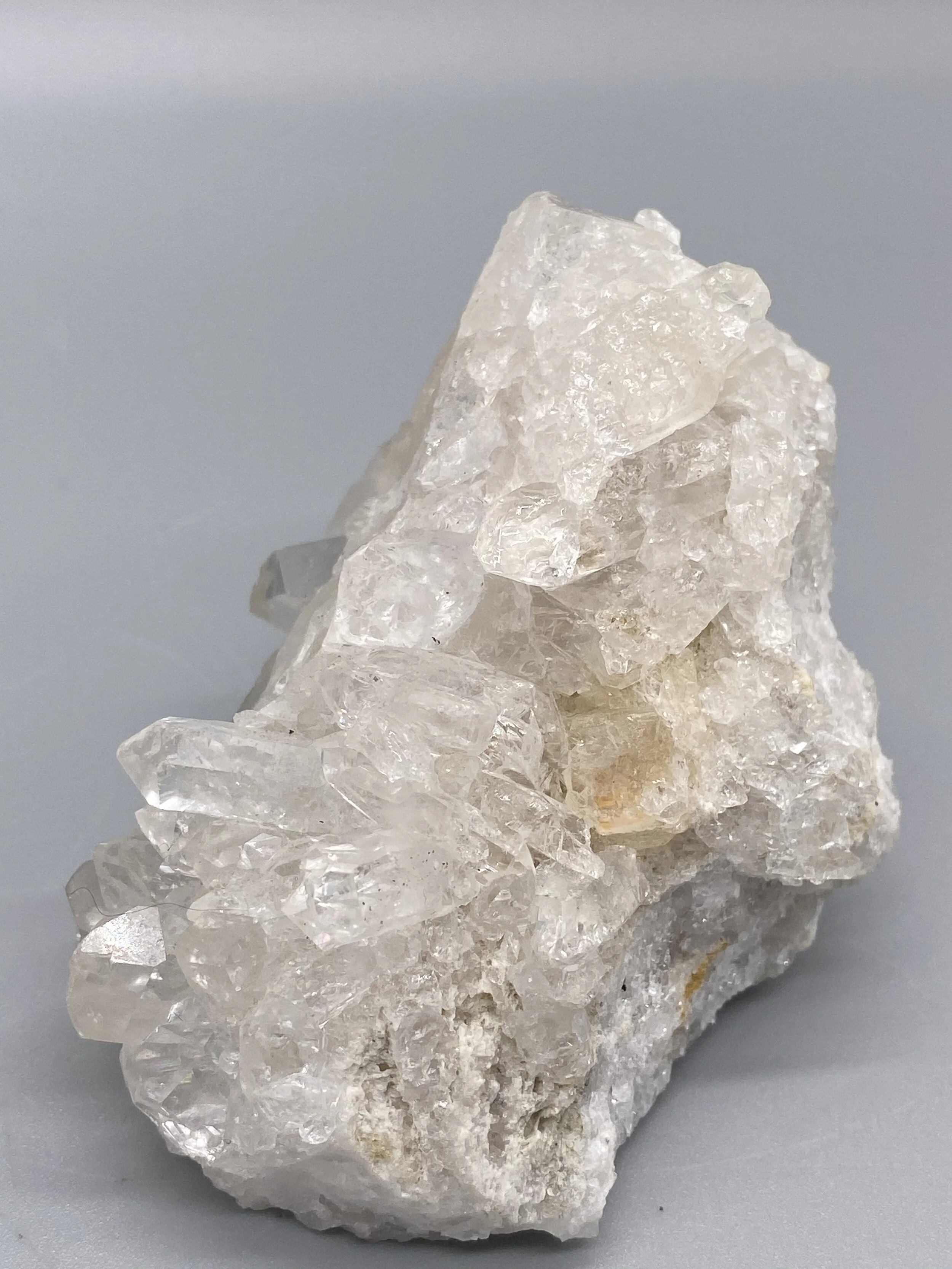 A-12008 Clear Quartz Cluster 160g_J.JPG