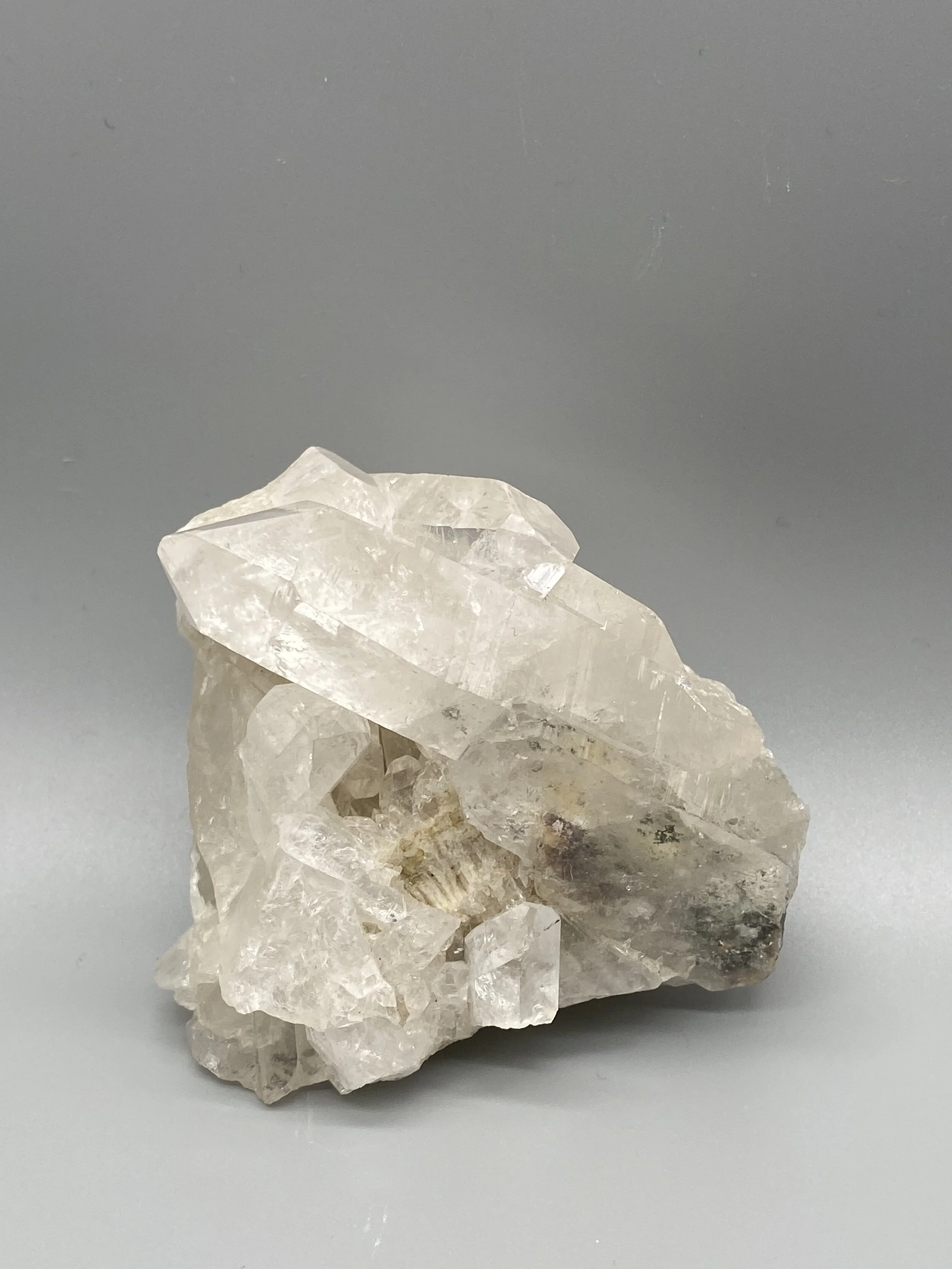 A-12007 Clear Quartz Cluster 220g_B.JPG