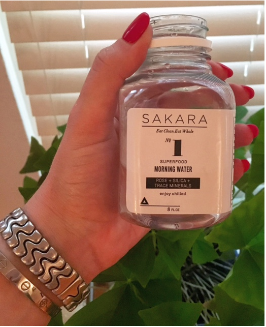 Reviewed: I tried Sakara Life, the Victoria's Secret Angels' meal program of choice. And here's what I thought...