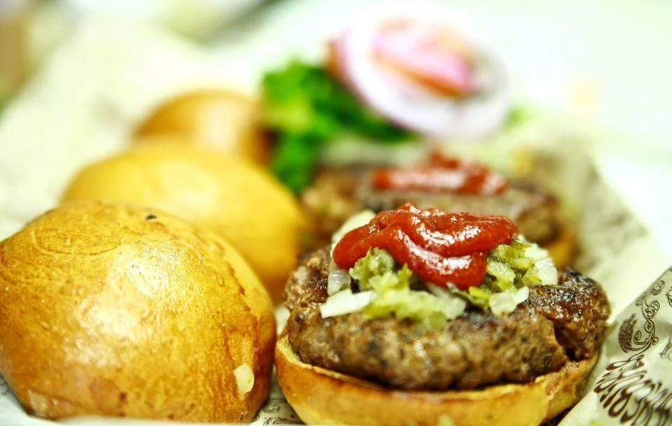 For a burger delivery that doesn't suck...