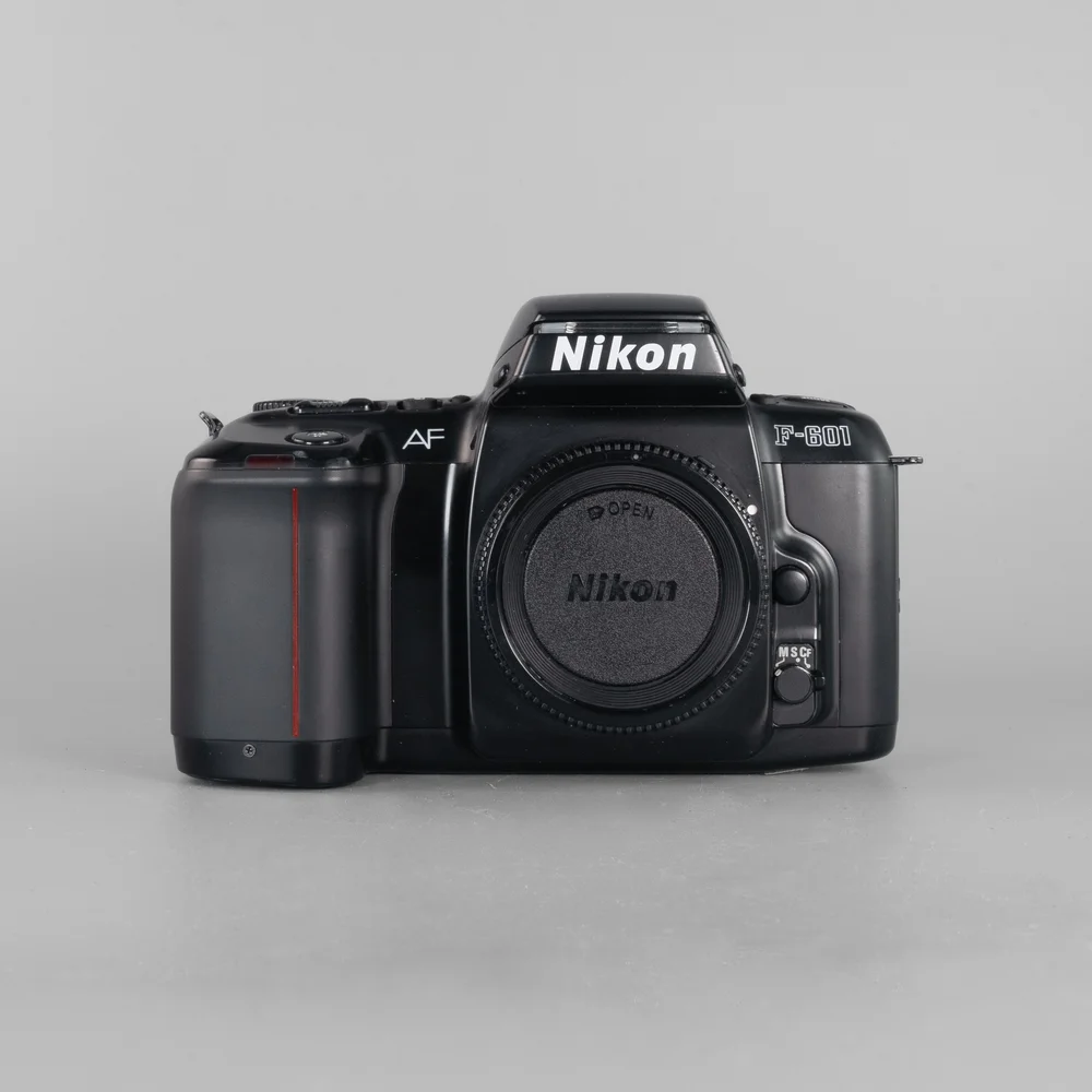 Nikon F-601 — LensFayre