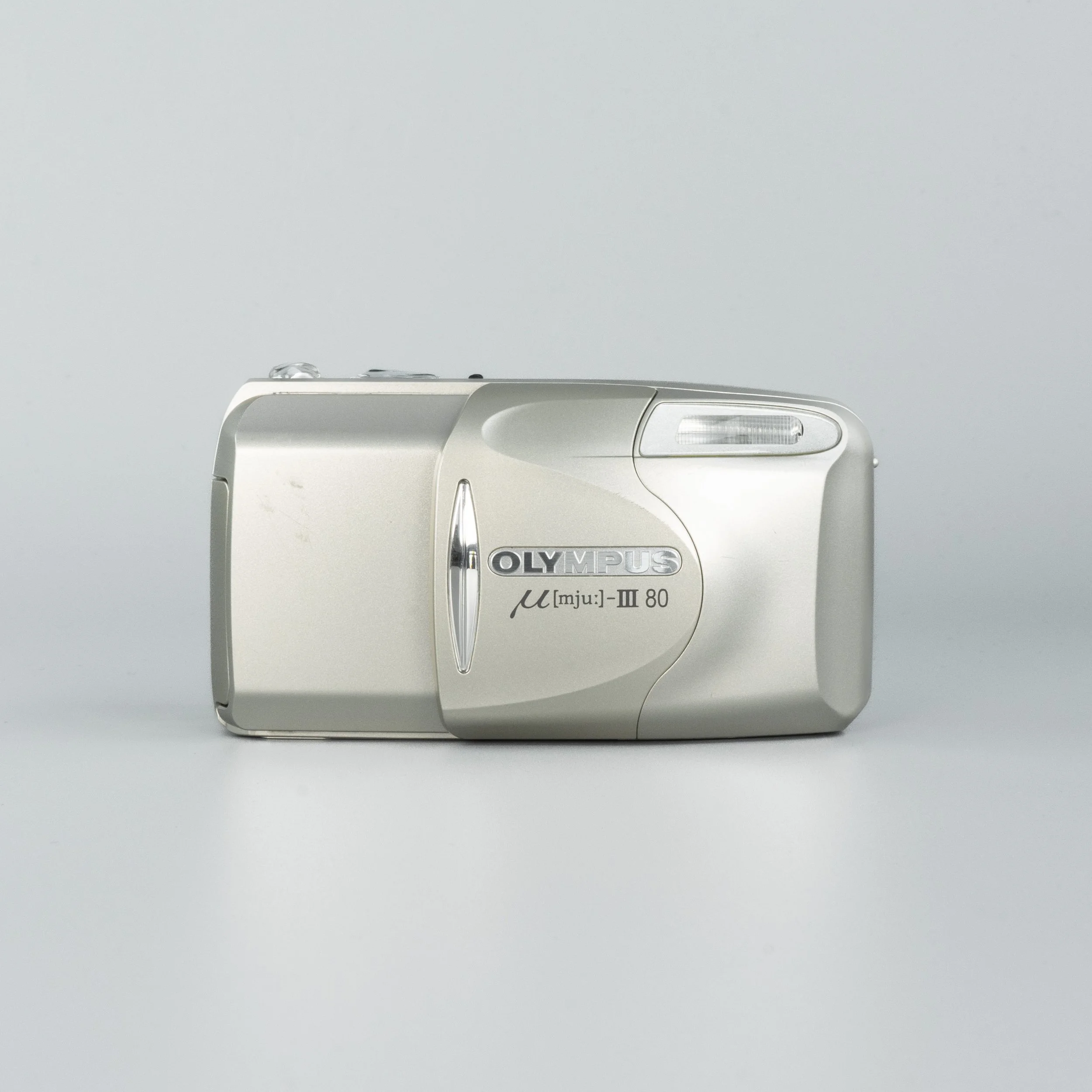 Olympus Mju III Pour Pièces Détachées – Appareil Compact Défectueux