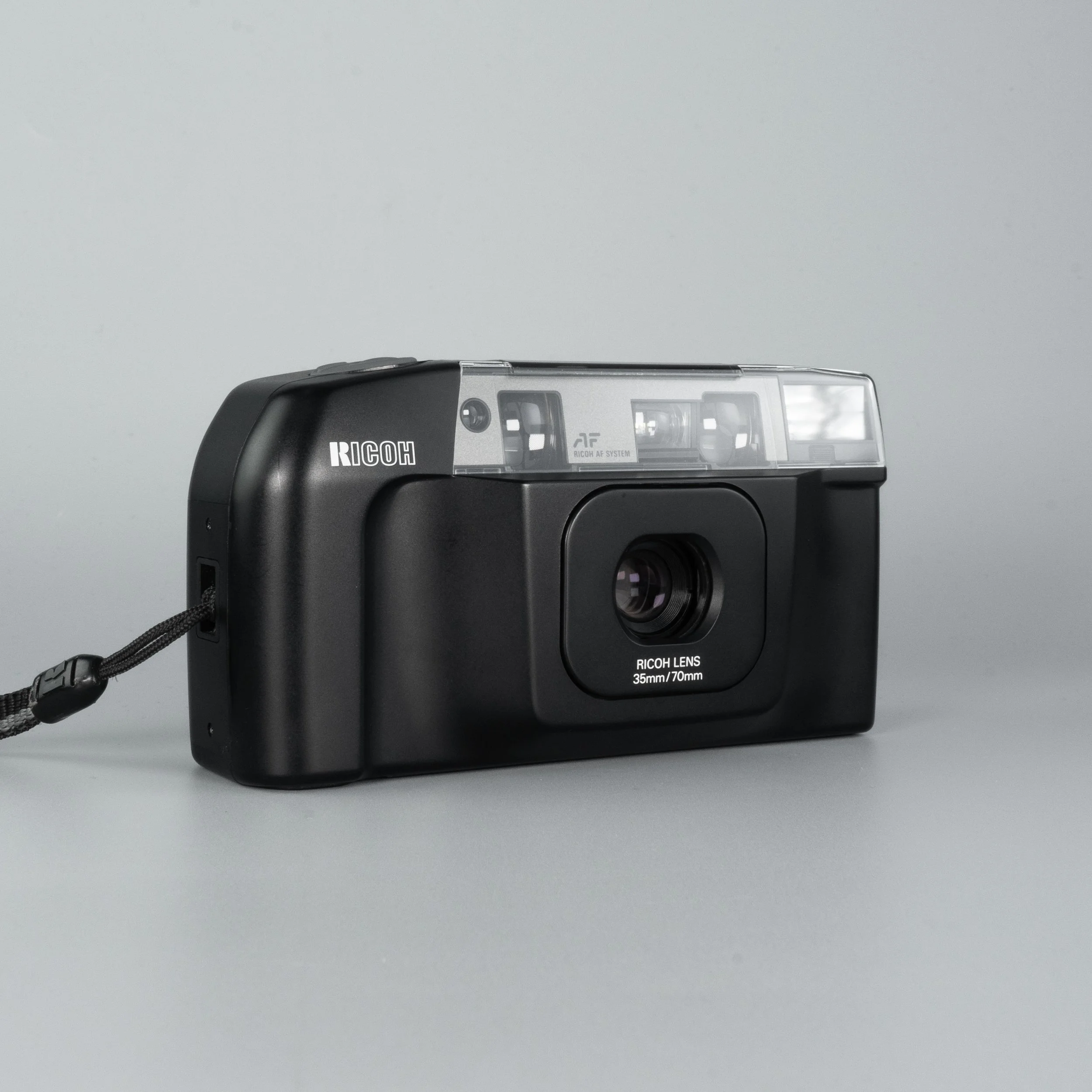 Ricoh RT550 — LensFayre