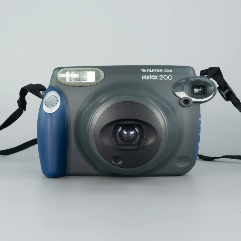Fujifilm Instax 200 — LensFayre