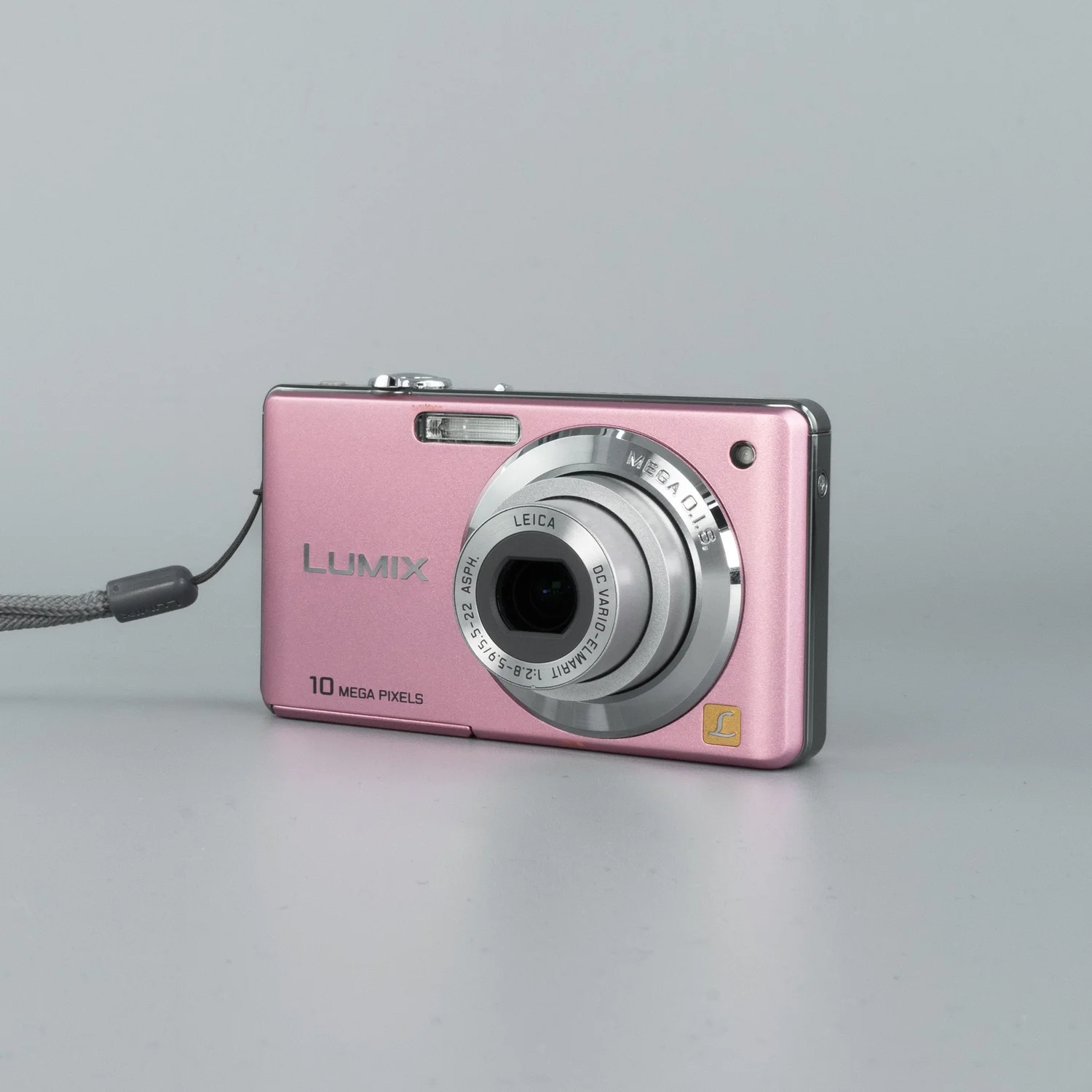 Panasonic Lumix DMC-FS62 Compact digital point and shoot camera, y2k digicam - buy now pay later - Clearpay - Klarna