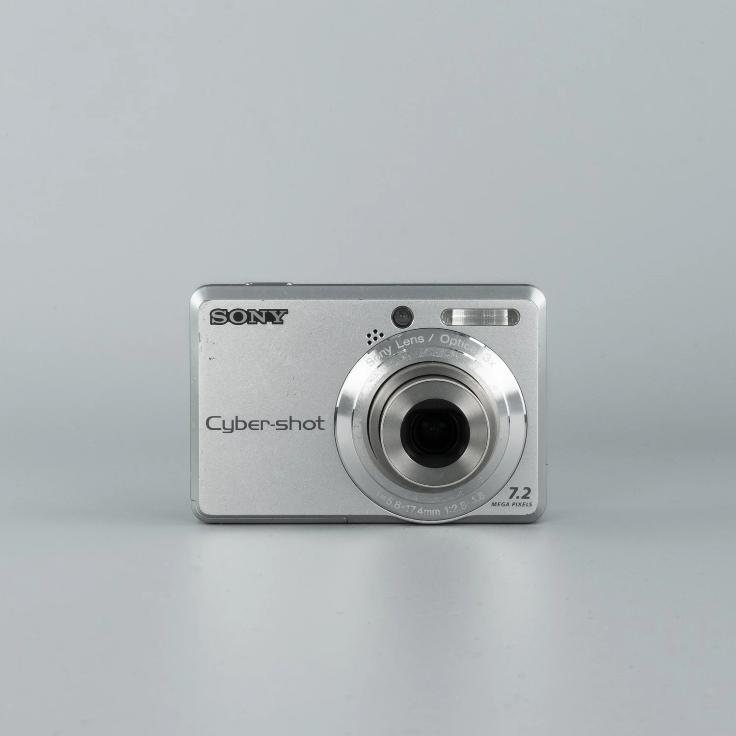 Sony CyberShot DSC-S730 Compact digital point and shoot camera, y2k digicam - buy now pay later - Clearpay - Klarna