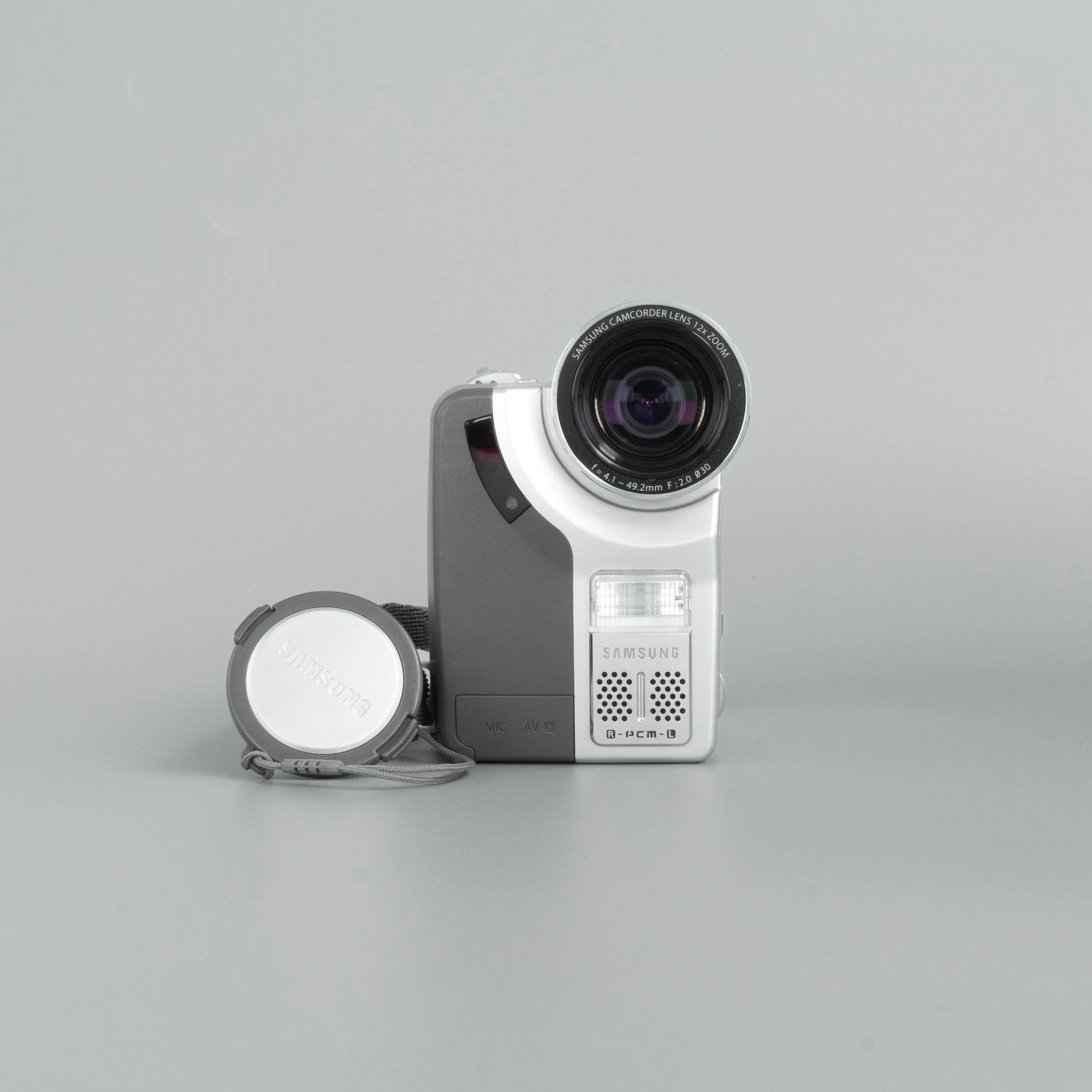 Sony HandyCam Vision DCR-SC100E - Mini DV PAL (D'occasion) à Fully pour Sony HandyCam Vision DCR-SC100E - Mini DV PAL (D'occasion) à Fully pour