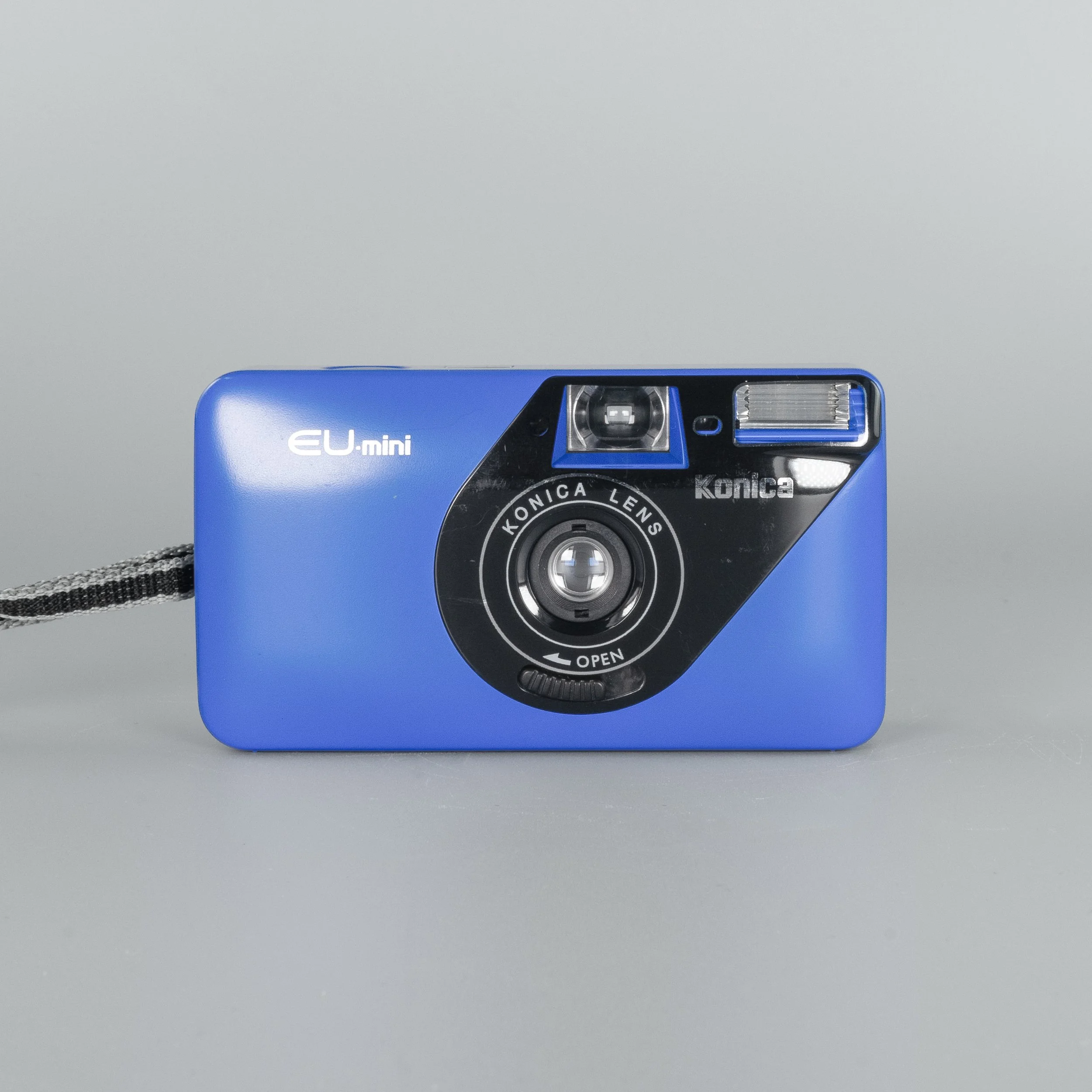 Konica EU Mini Blue LensFayre konica-eu-mini-blue-lensfayre