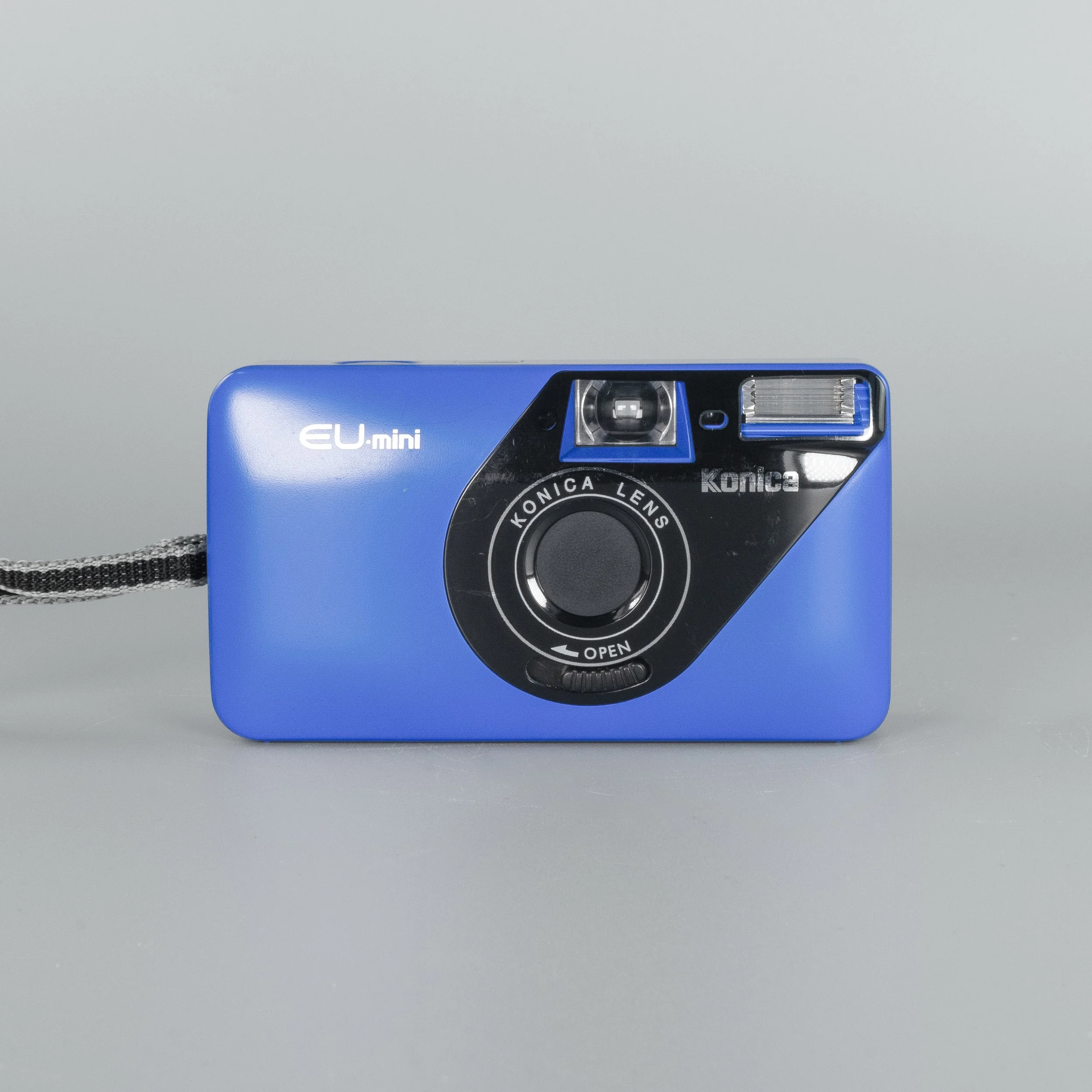 Konica EU Mini Blue Film Camera Point And Shoot analogue photography Buy now pay later Clearpay Klarna affordable film camera vintage film camera reusable film camera best film camera