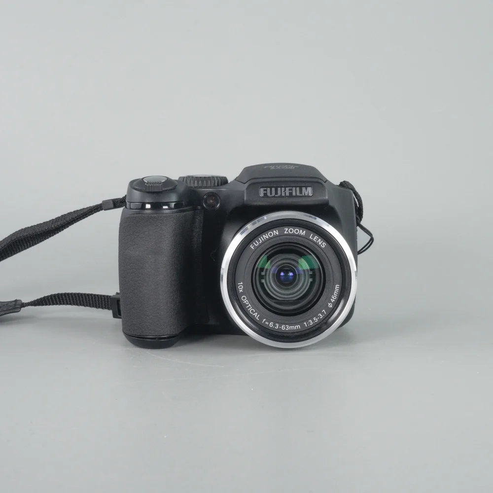 Fujifilm S1500 Fuji Finepix S1500 Fujifilm FinePix S1500: Digital