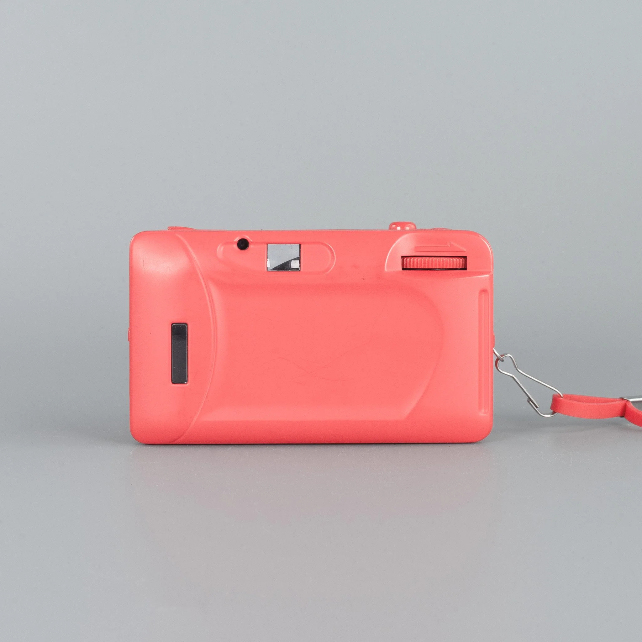 Lomography Fisheye One 35mm Point and Shoot Film Camera — LensFayre