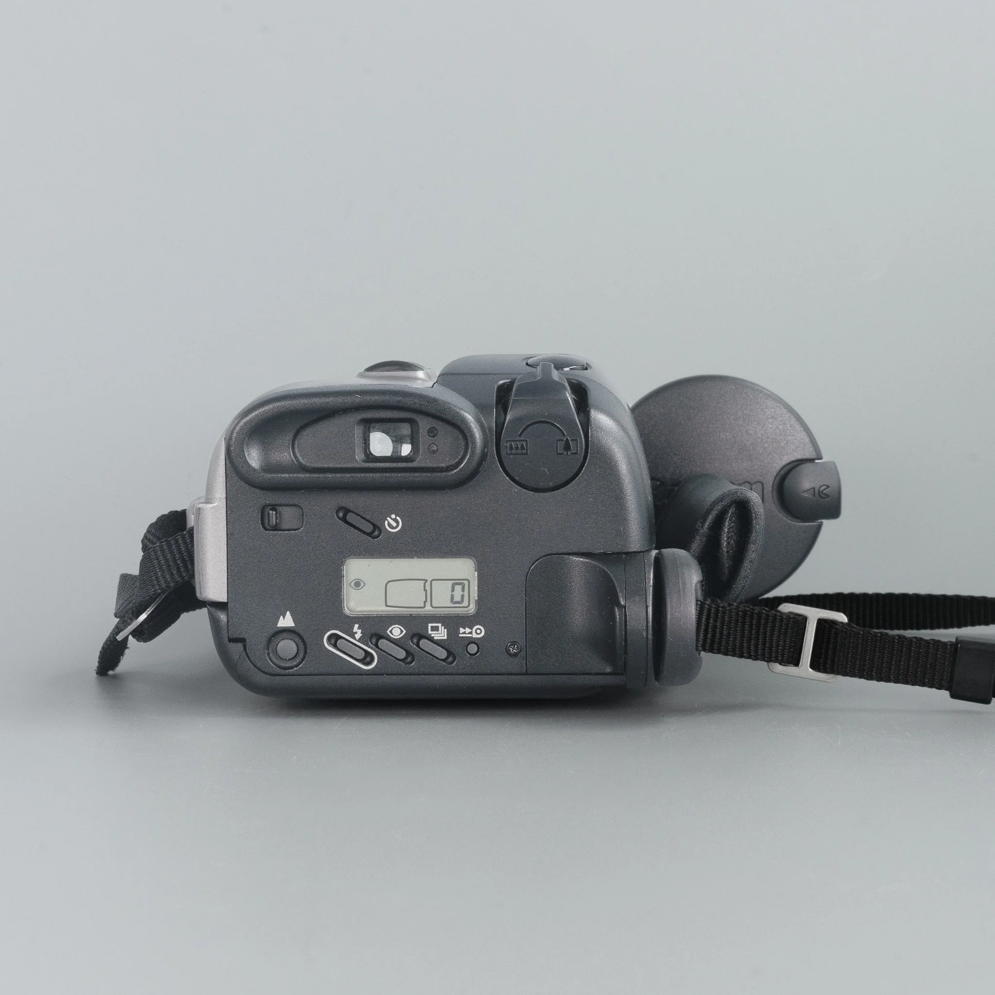 Canon Epoca 35mm Point and Shoot Film Camera — LensFayre