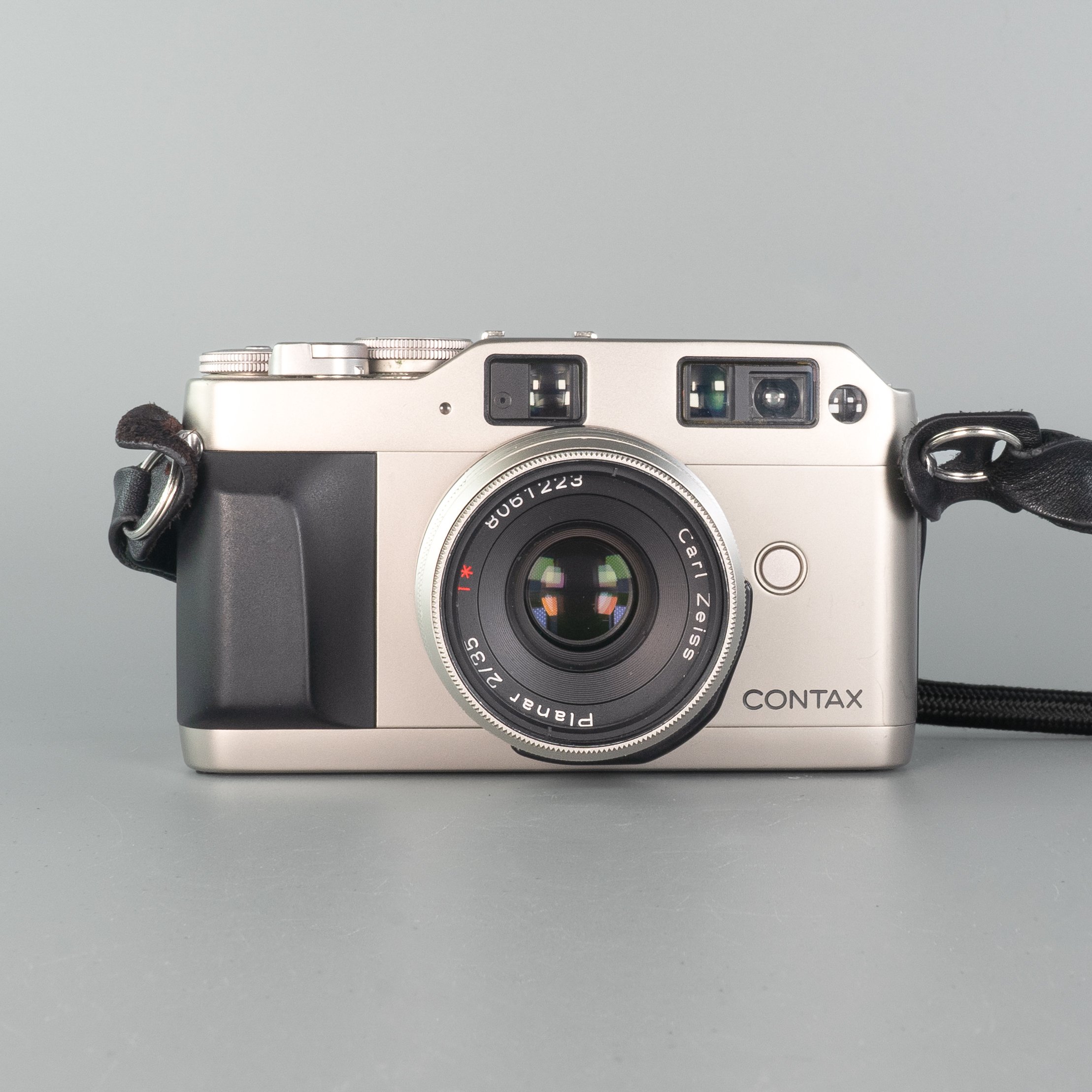 Contax G1 Carl Zeiss Planar T 35mm f/2 rangefinder Film Camera refurbished analogue photography Buy now pay later Clearpay Klarna affordable vintage reusable best film camera West Yorkshire Cameras