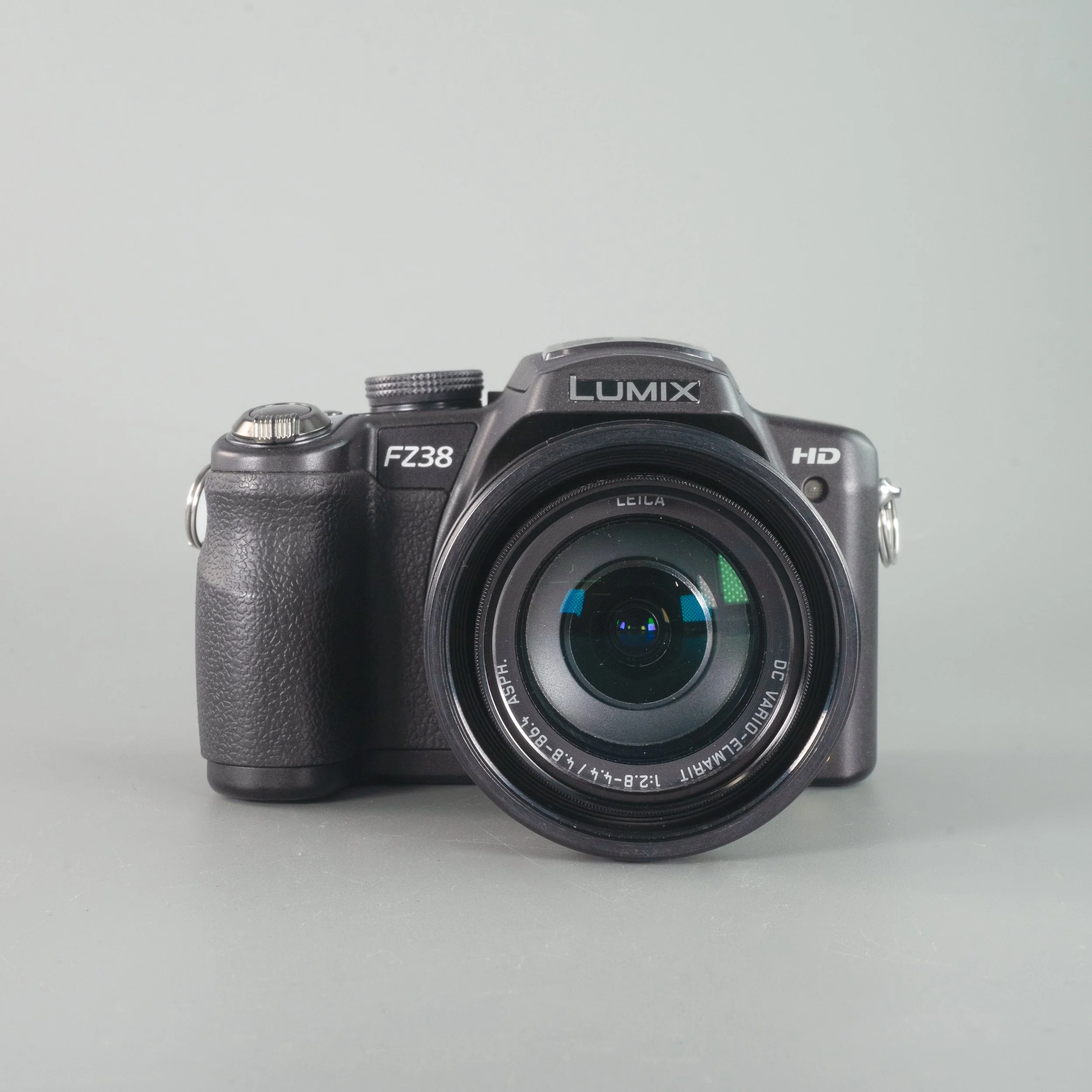 Panasonic DMC-FZ38 LUMIX デジタルカメラ DMC-FZ38 概要 - デジタル 