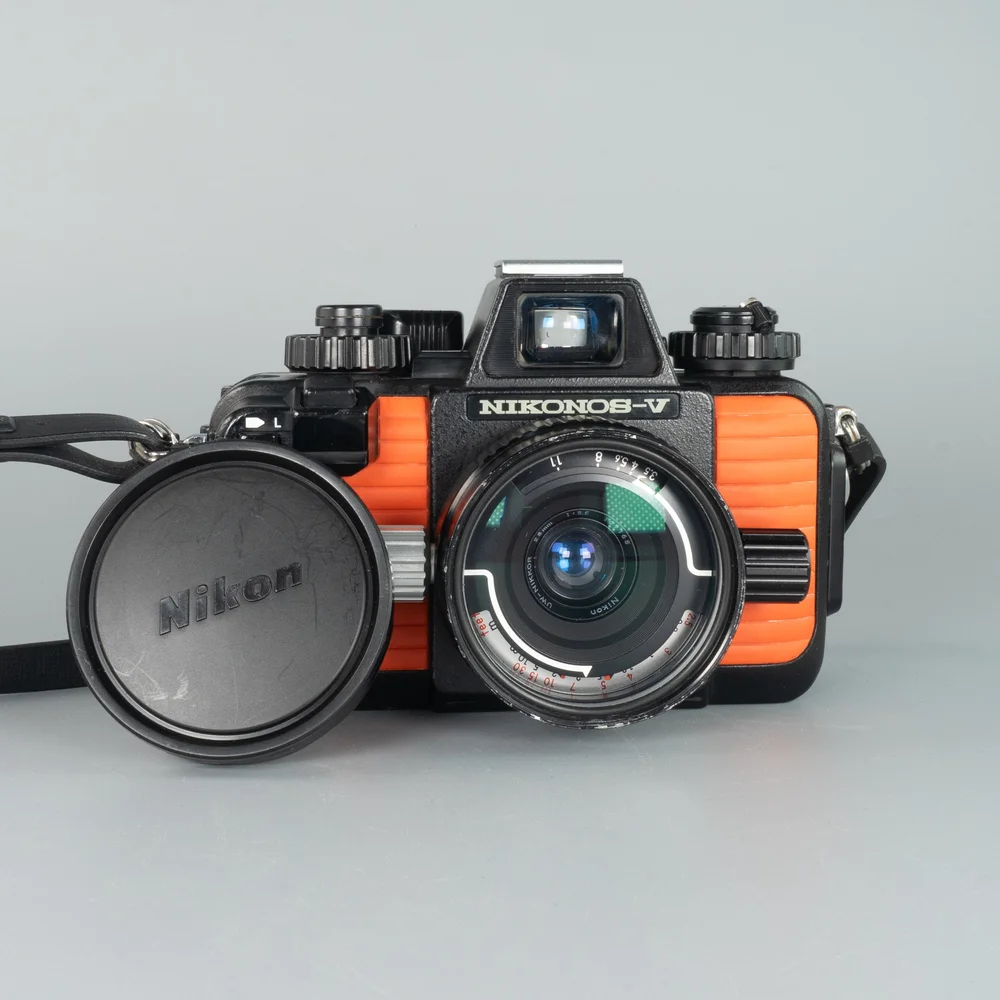 Nikonos V 35mm Underwater Film Camera Refurbished — LensFayre