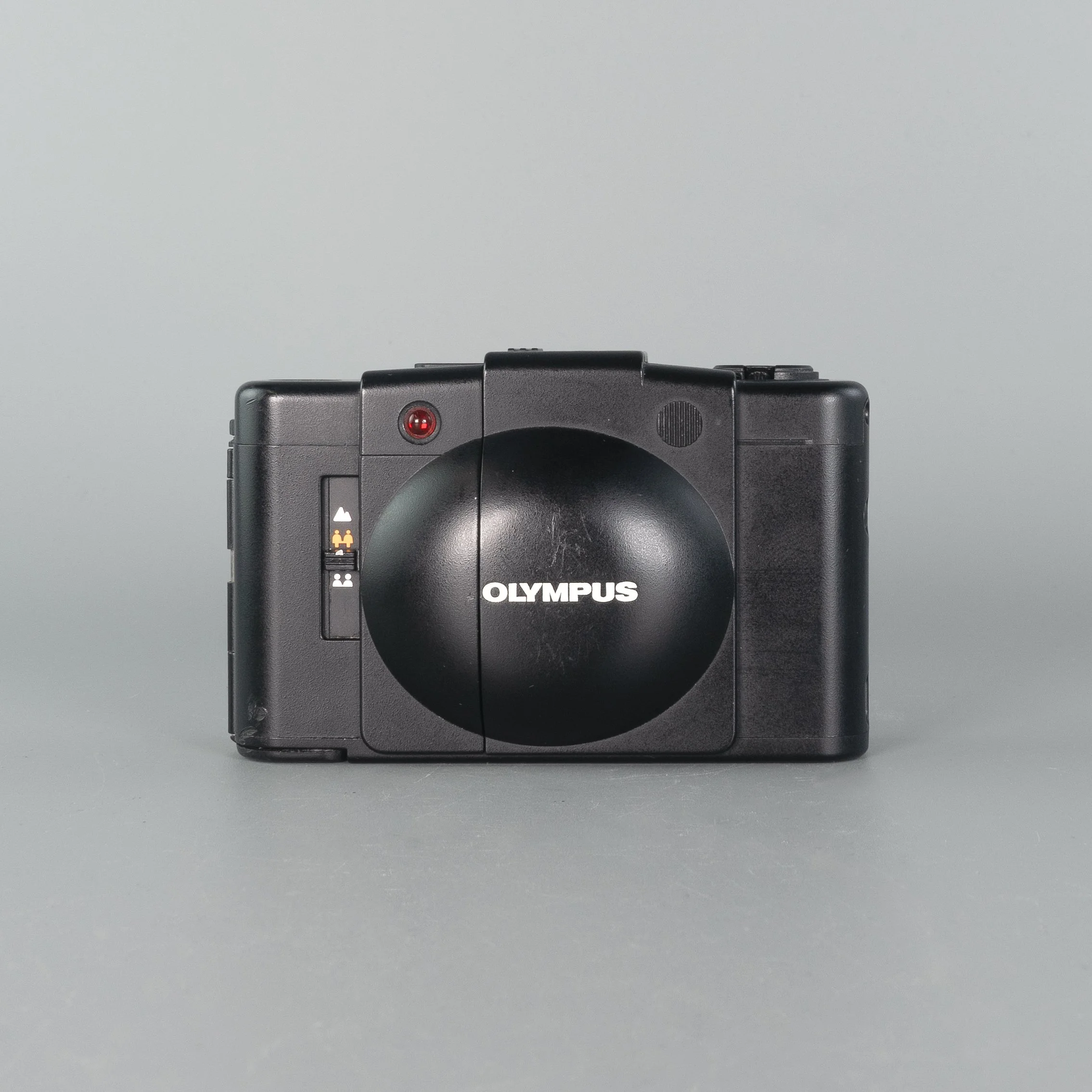 Olympus XA2 - A Brief Guide to my Every Day Carry Camera