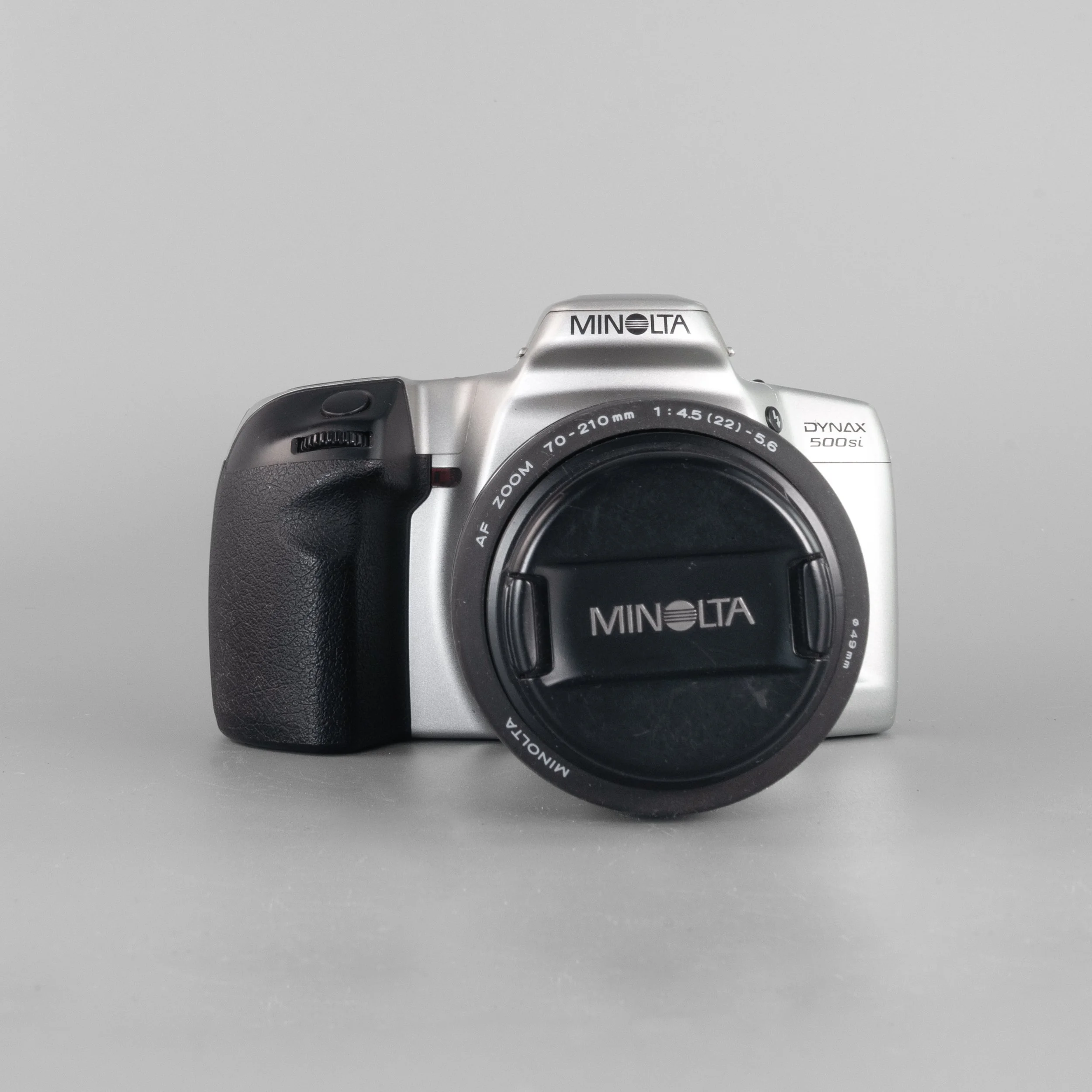 Minolta Dynax 500si SLR point and shoot camera refurbished analogue photography Buy now pay later Clearpay Klarna affordable vintage reusable