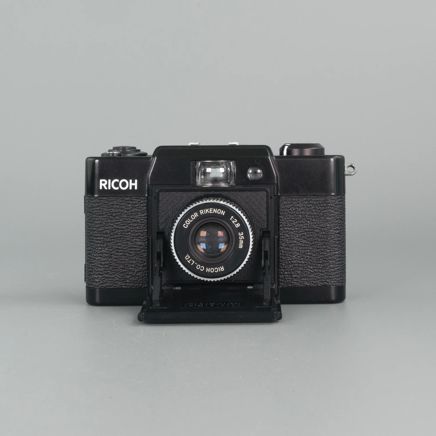 Ricoh FF-1 35mm Point and shoot Film Camera refurbished analogue photography Buy now pay later Clearpay Klarna affordable vintage reusable best film camera