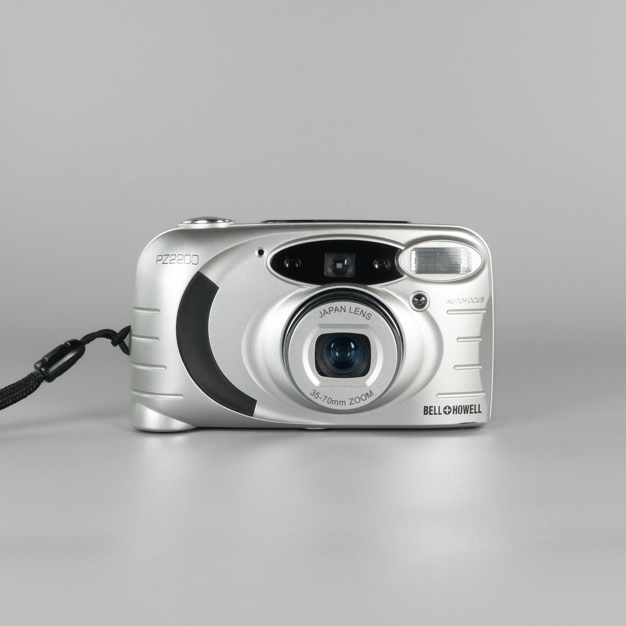 Bell & Howell PZ220 35mm Point and shoot Film Camera refurbished analogue photography Buy now pay later Clearpay Klarna affordable vintage reusable best film camera West Yorkshire Cameras