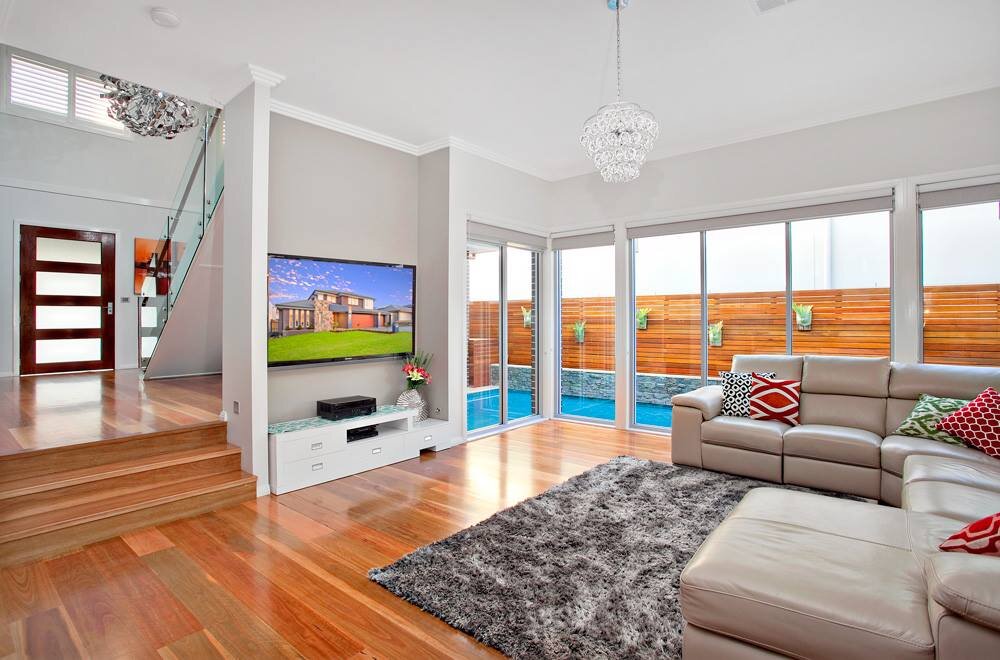 kellyville lounge pool.jpg