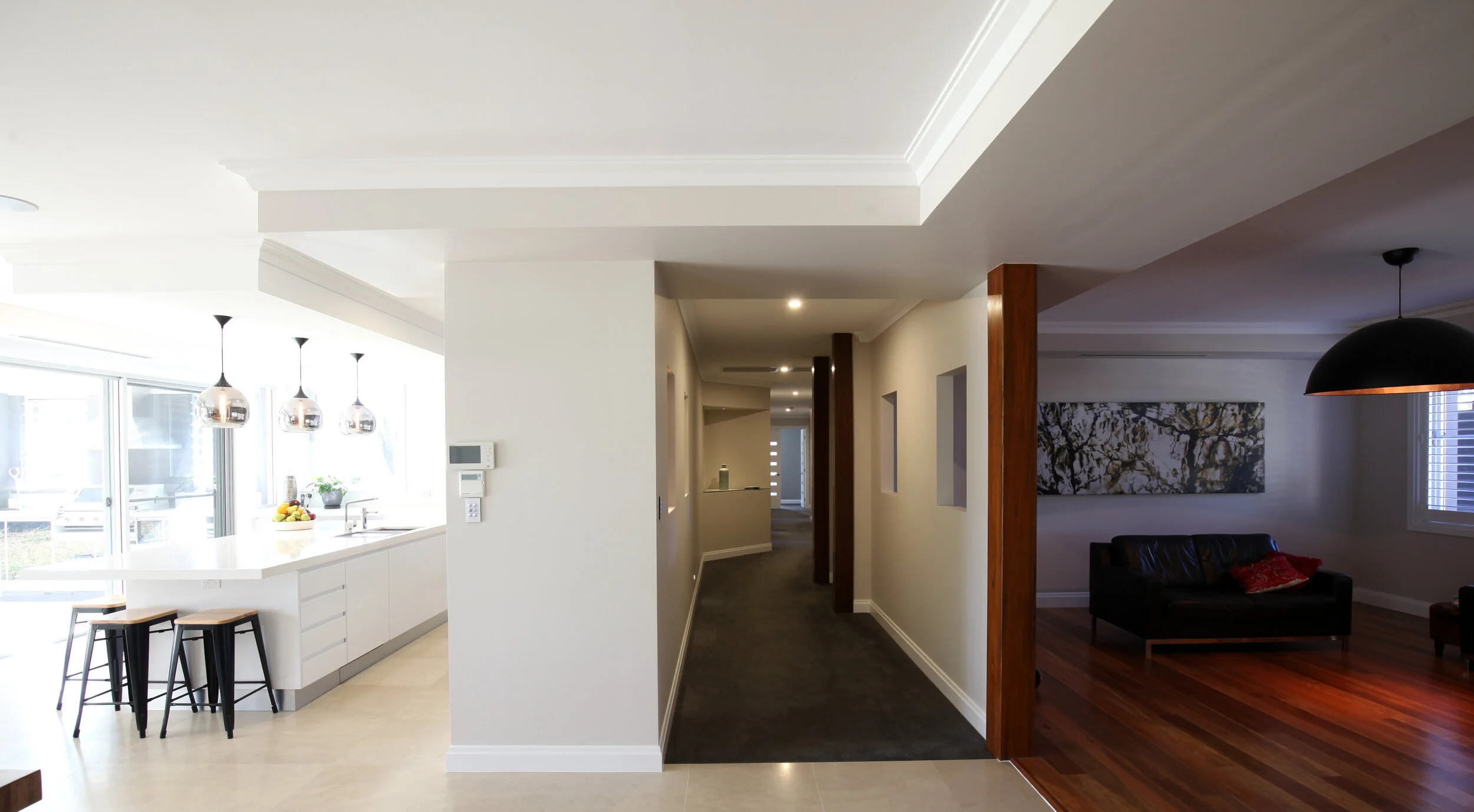 Wyoming road, Dural 125.jpg