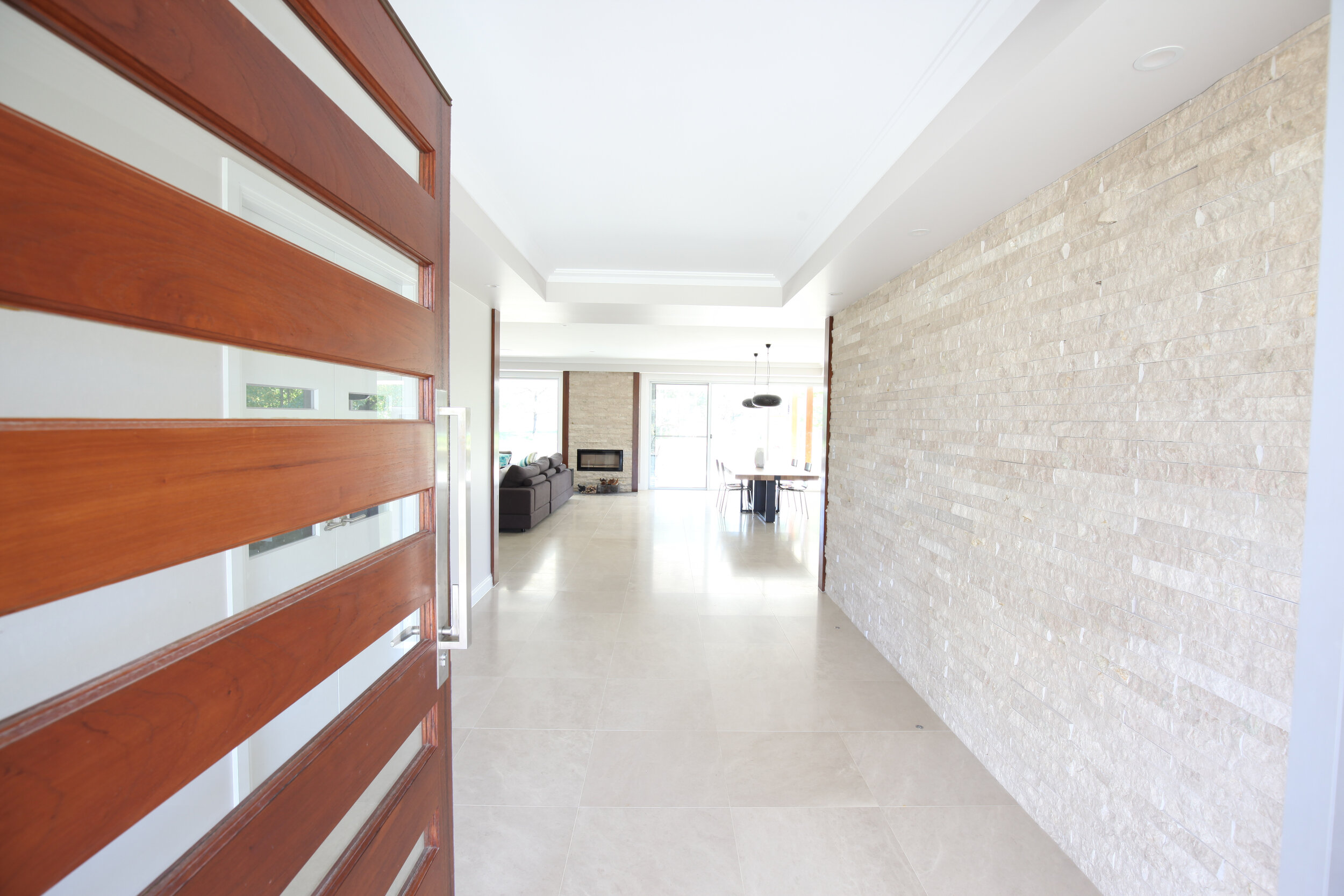 Wyoming road, Dural 286.jpg