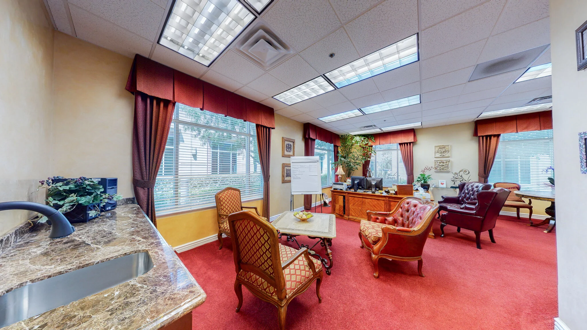 5827-Pine-Ave-Unit-B-30-Head-Office-North-East-2.jpg