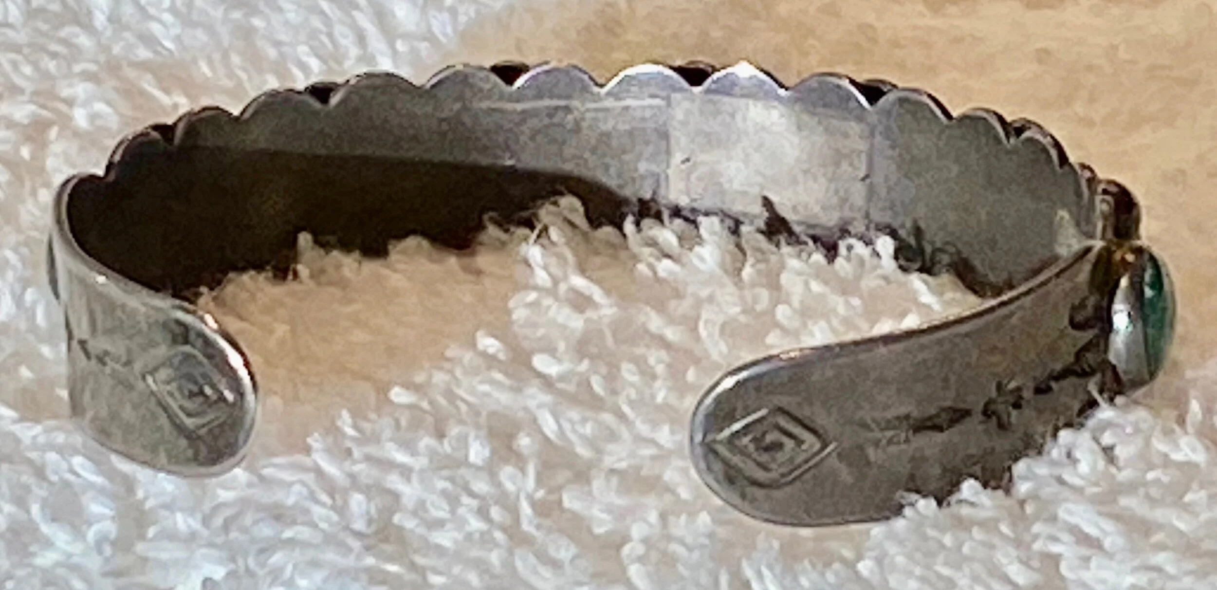 J9314 bk magview.jpeg