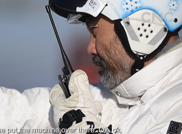 7 - From a Pastry Chef to a Ski Resort Owner - “雪疯子”罗力 英文版15码率