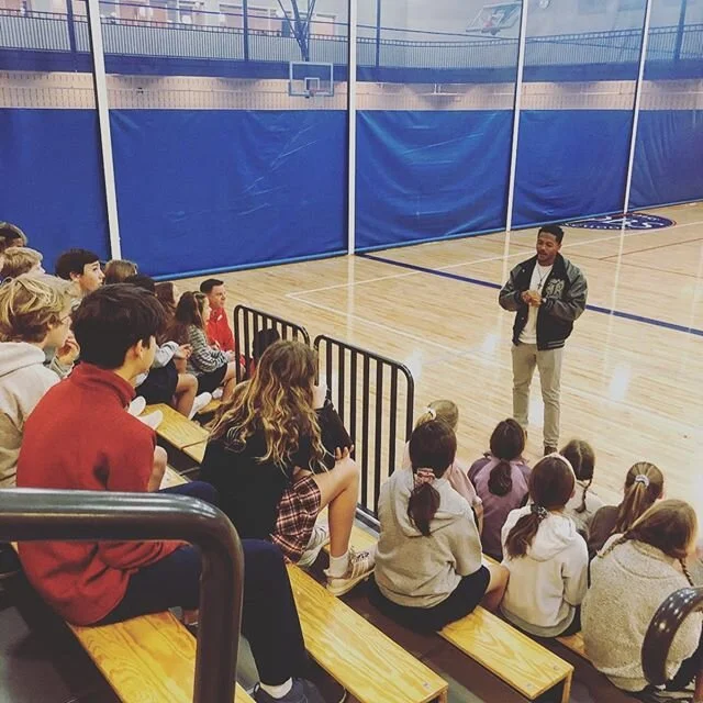 Great start to the day! I’m grateful for and have enjoyed every opportunity that I’ve be given to share a morning lesson with the middle schoolers in Fellowship of Christian Athletes at River Oaks Baptist School!⠀
•⠀
This morning, I shared some quick