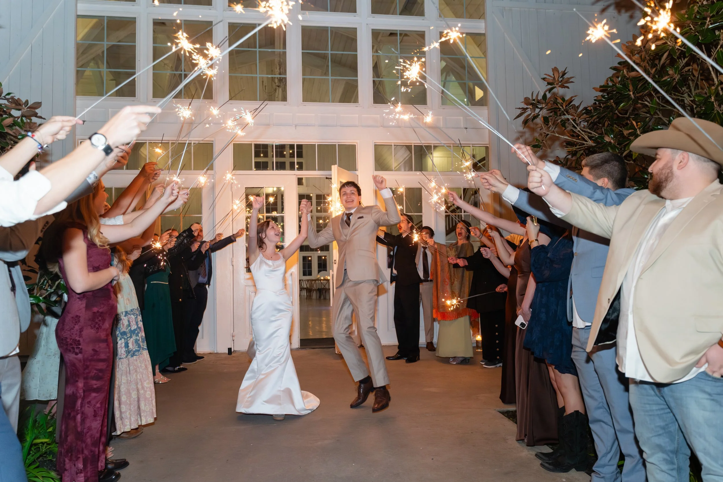 Emily and Joshua_Reception_Spring Venue (83).jpg