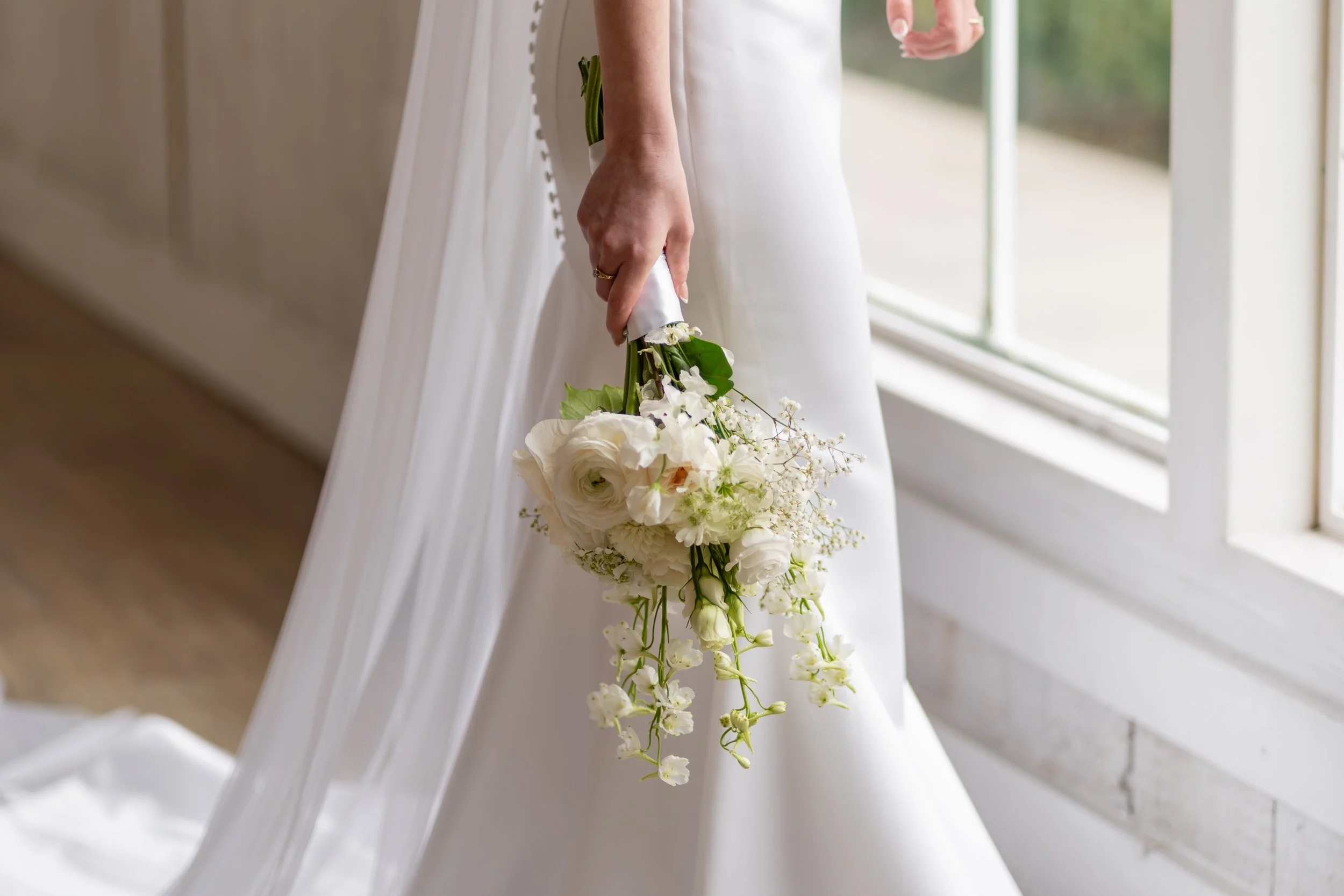 Emily and Joshua_Getting ready_Spring Venue (121).jpg