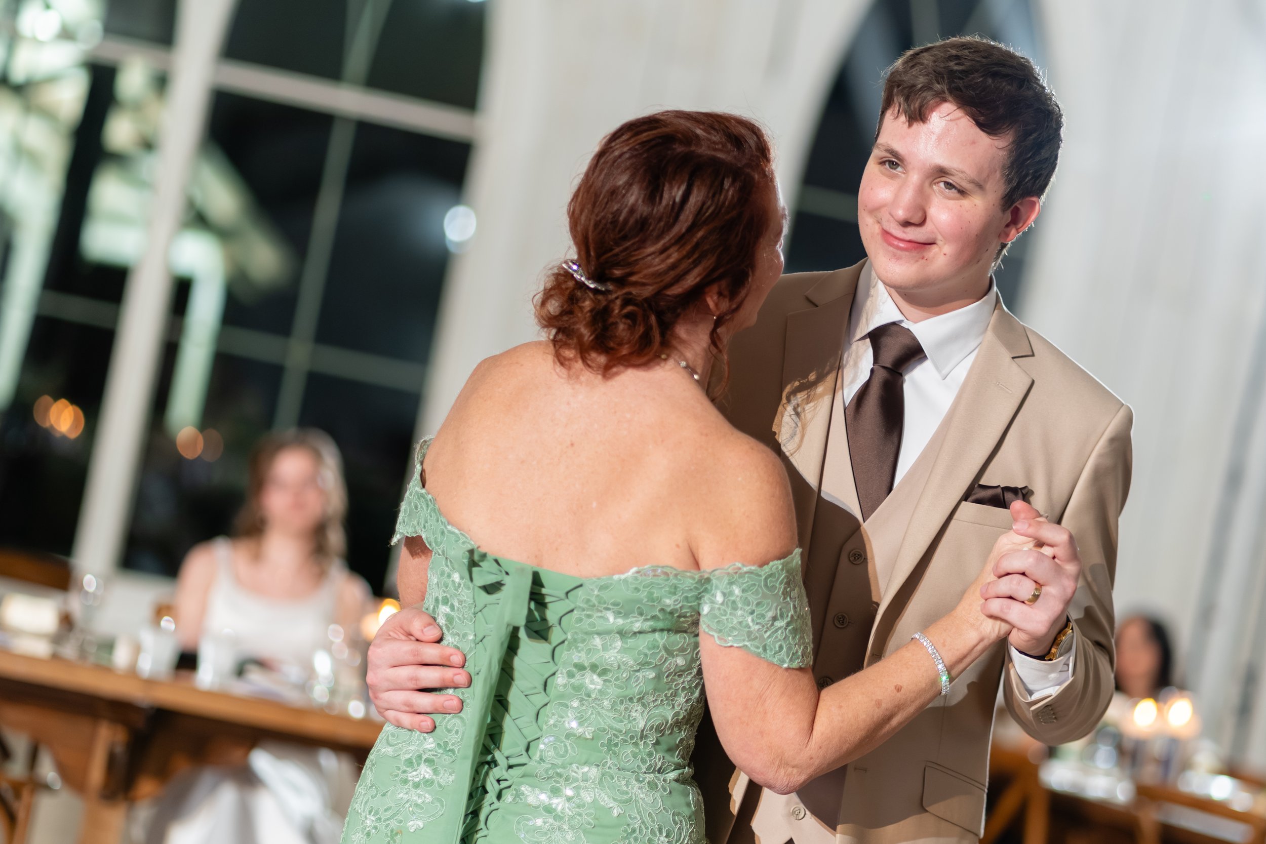 Emily and Joshua_Reception_Spring Venue (69).jpg