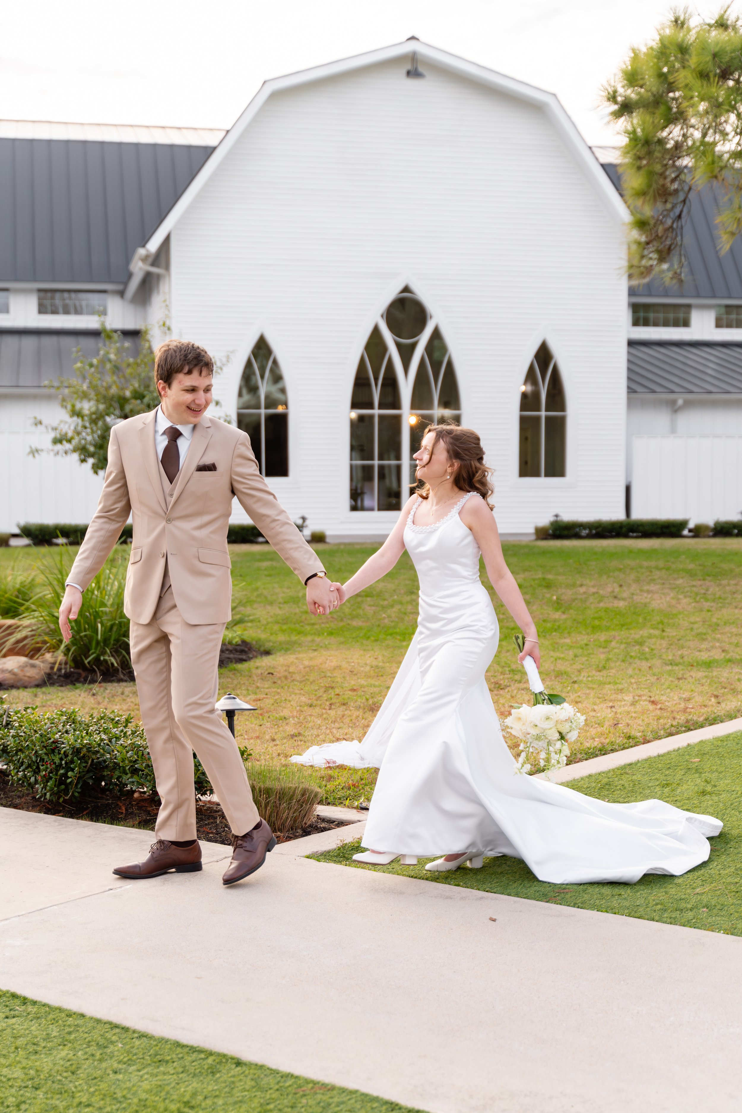 Emily and Joshua_Bride and Groom_Spring Venue (6).jpg