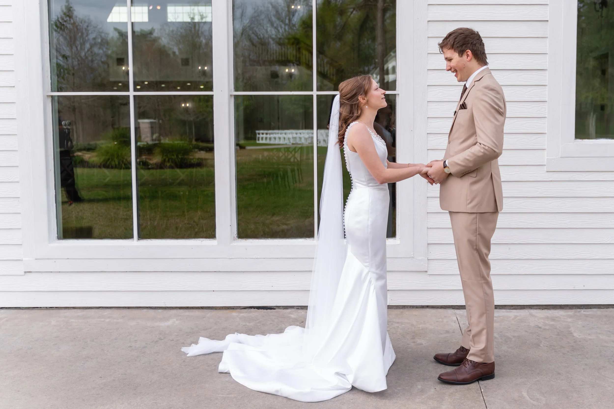 Emily and Joshua_Getting ready_Spring Venue (128).jpg
