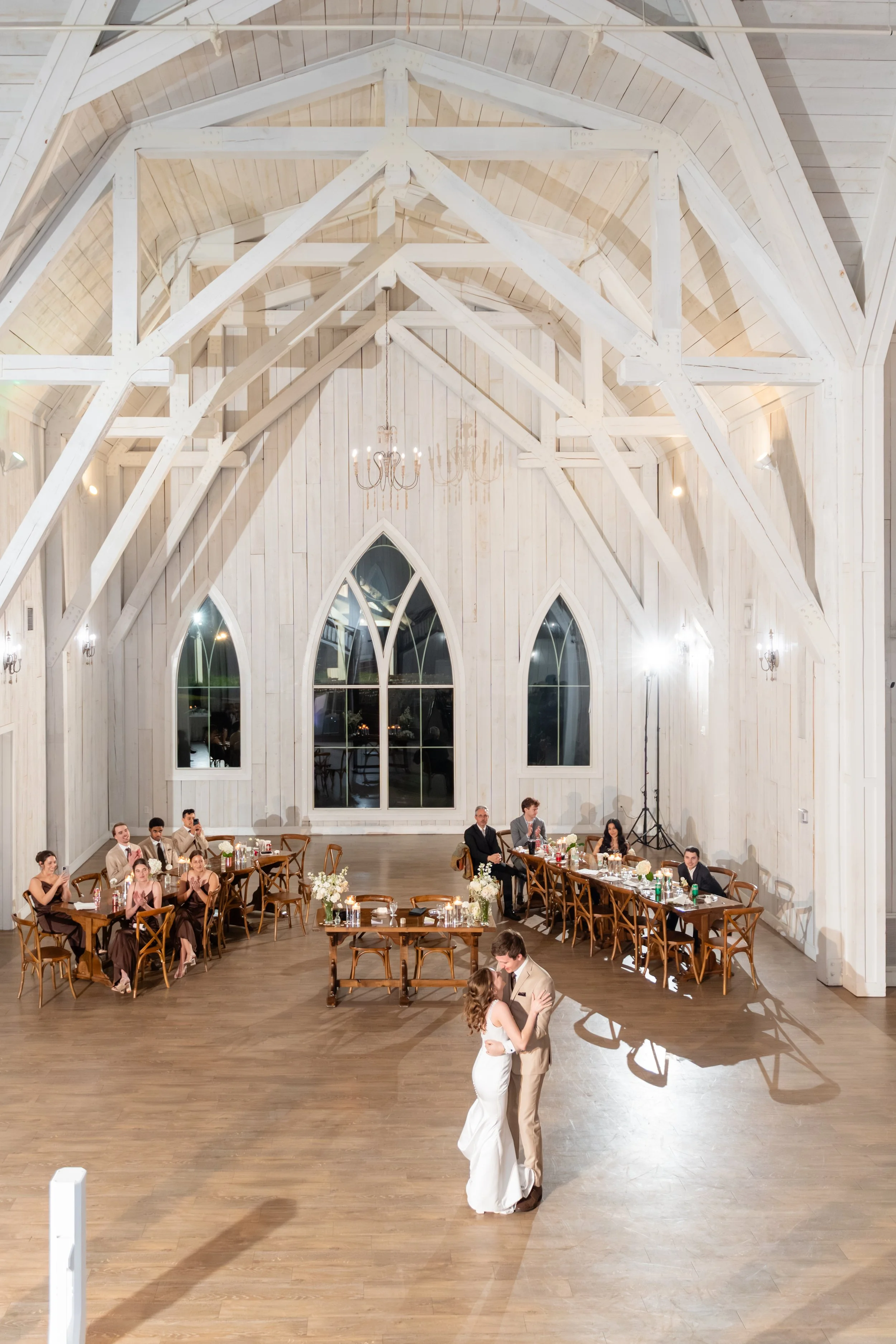 Emily and Joshua_Reception_Spring Venue (4).jpg