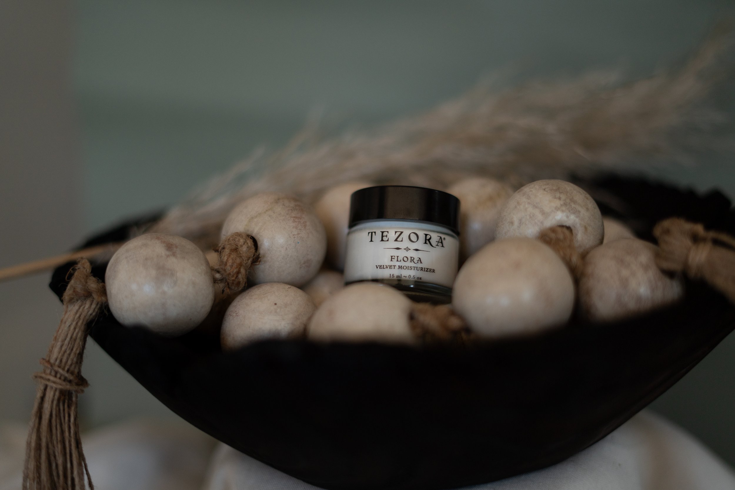 Tezora Mini Flora Velvet Moisturizer