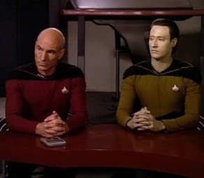 9102e-292px-picard_defends_data_the_measure_of_a_man.jpg