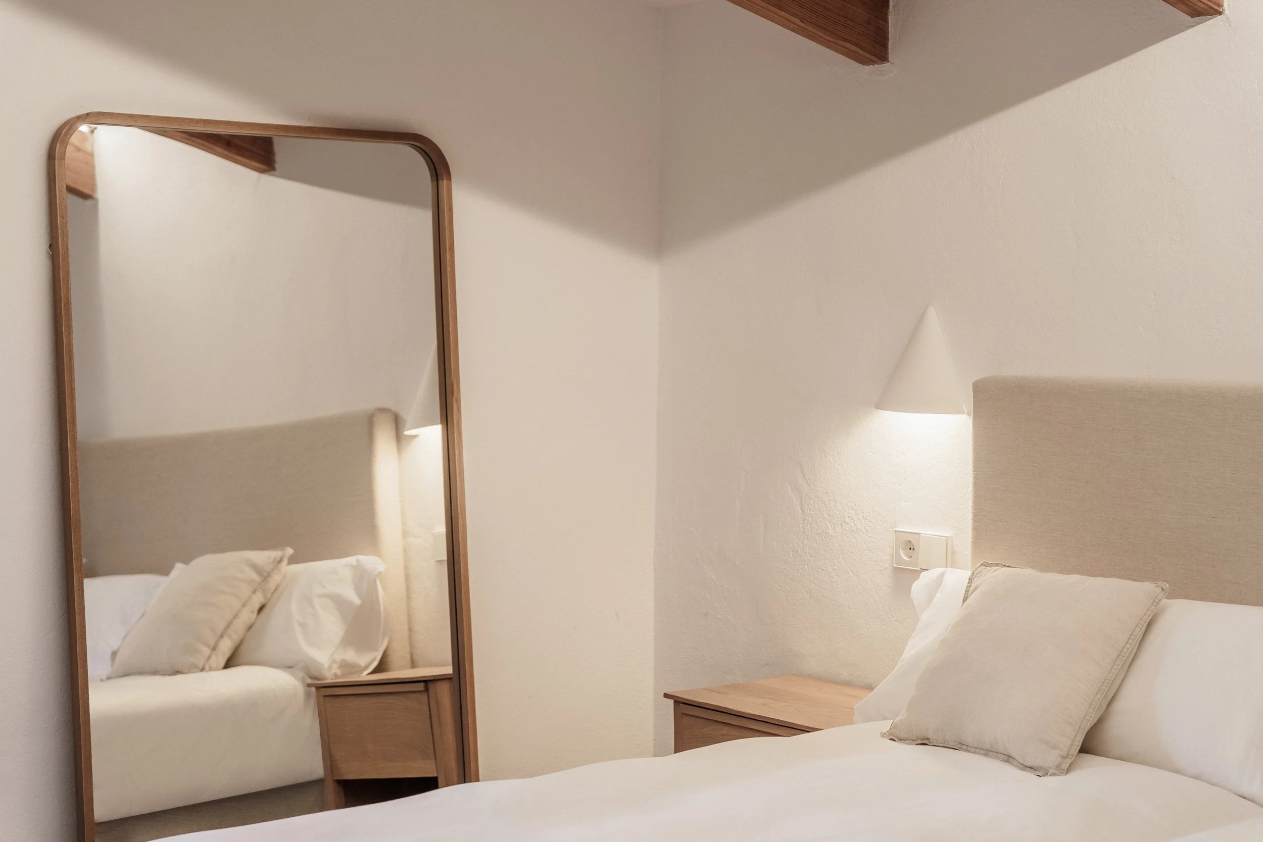 18 Habitacio 3 Mirall RibertsJPG.jpg