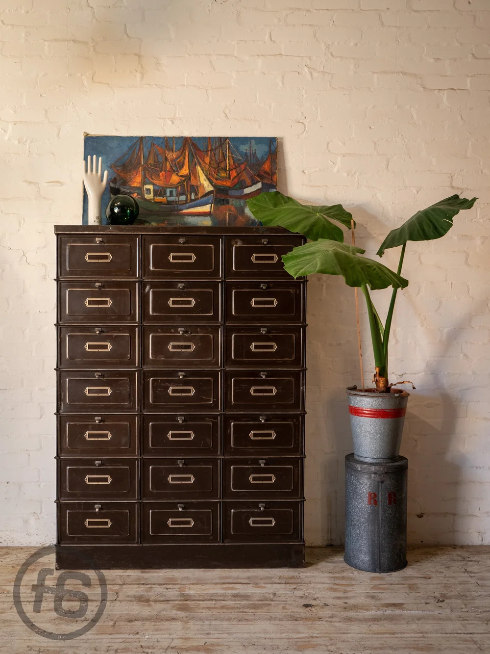 Industrial Fächerschrank Schuhschrank — flat six