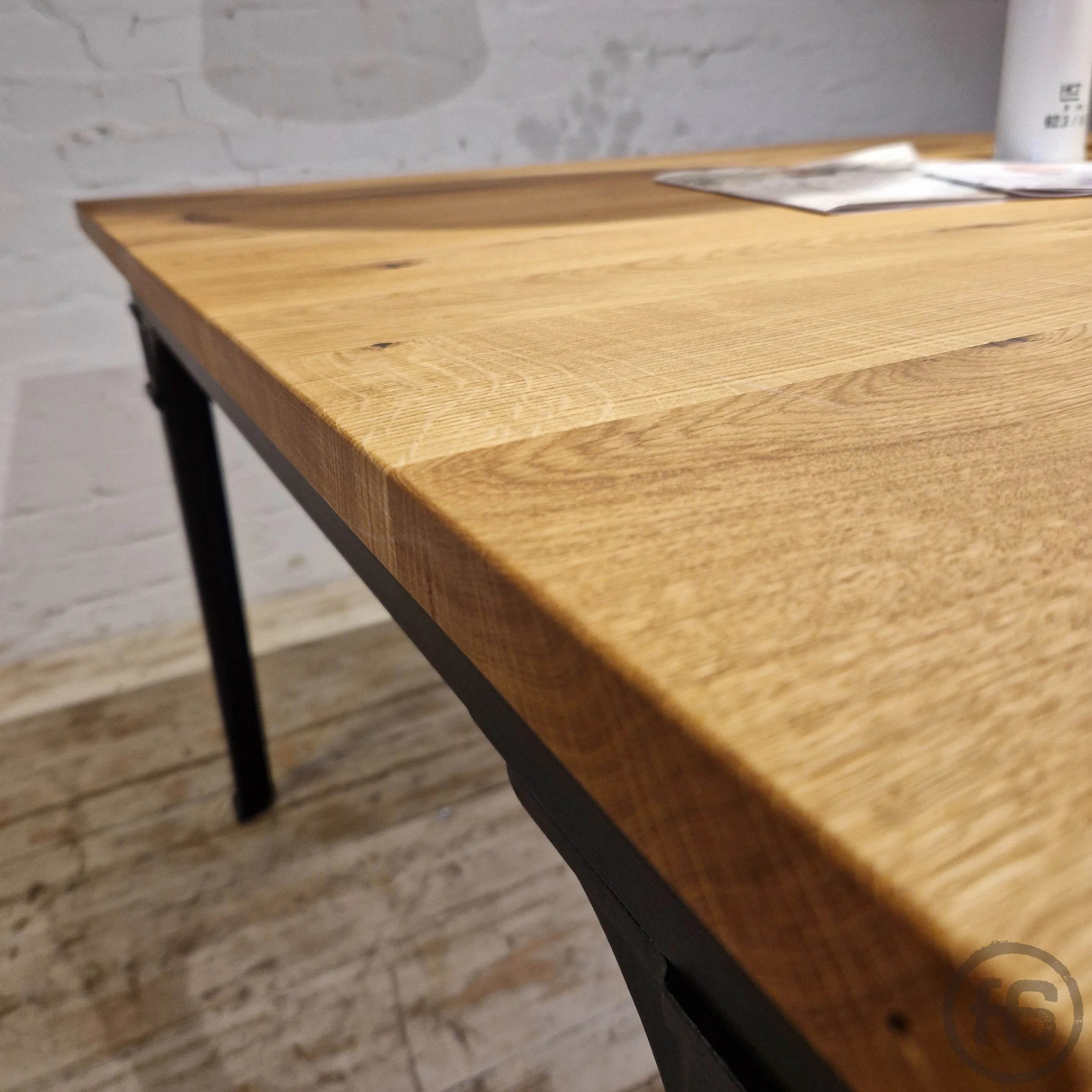 Tisch tafel gesindetisch werkbank esstisch schreibtisch unikat vintage industrialtable industriestil Gusseisen antik Antiquitäten Konferenztisch bank sitzbank