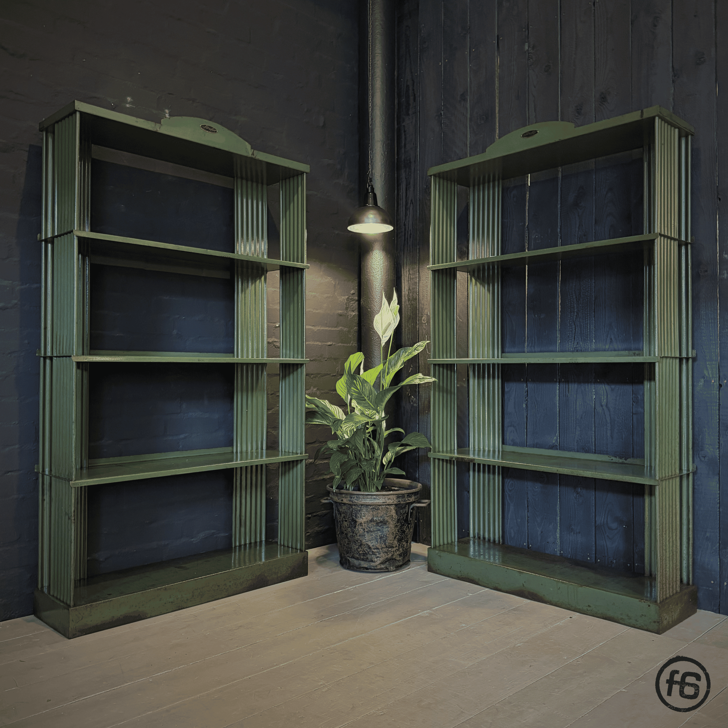 Strafor Strafor Regal Industrieregal Industriemöbel Vintage Industrial Patina restauriert Loftmöbel Unikat Industrie Design