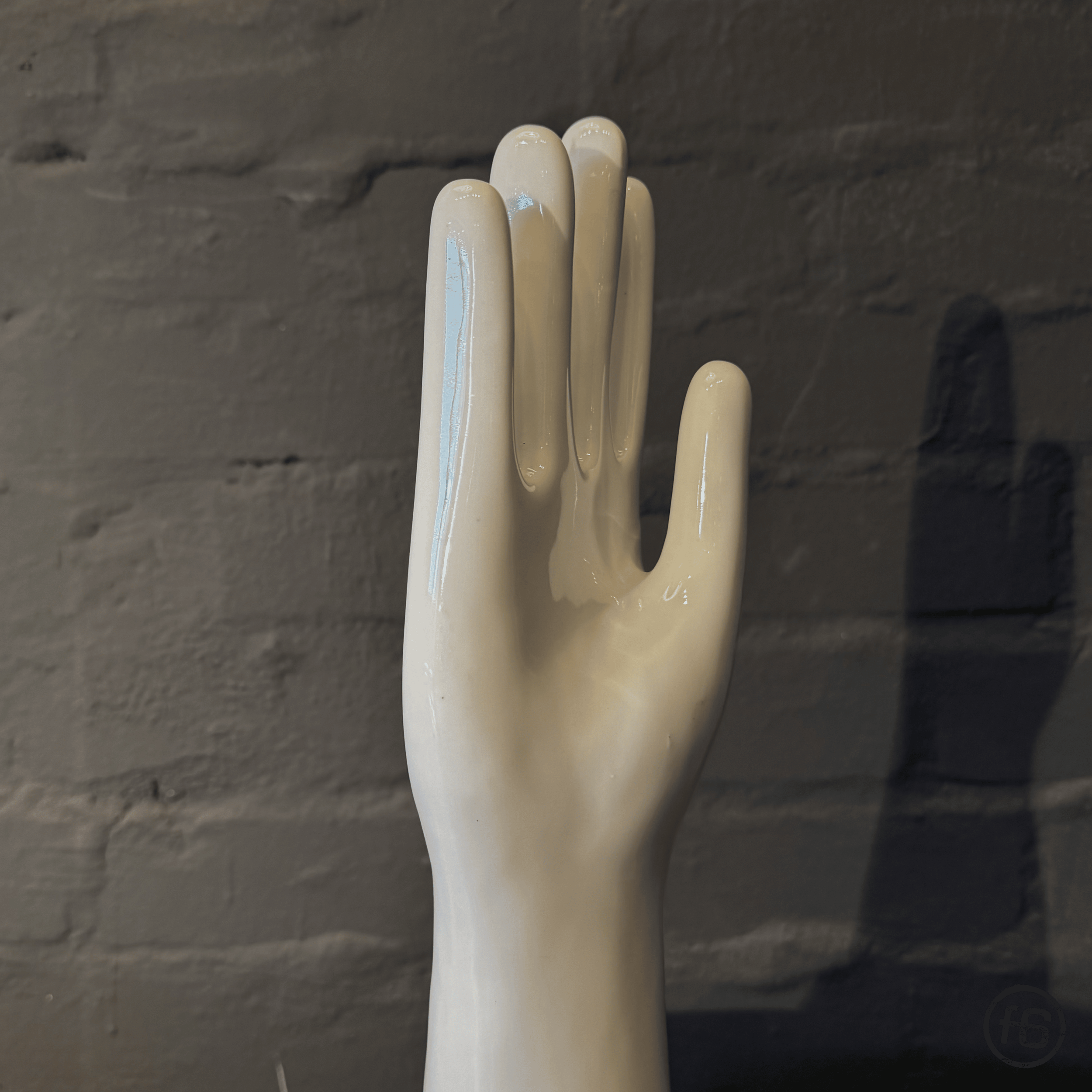 Weiße Hand 4.png